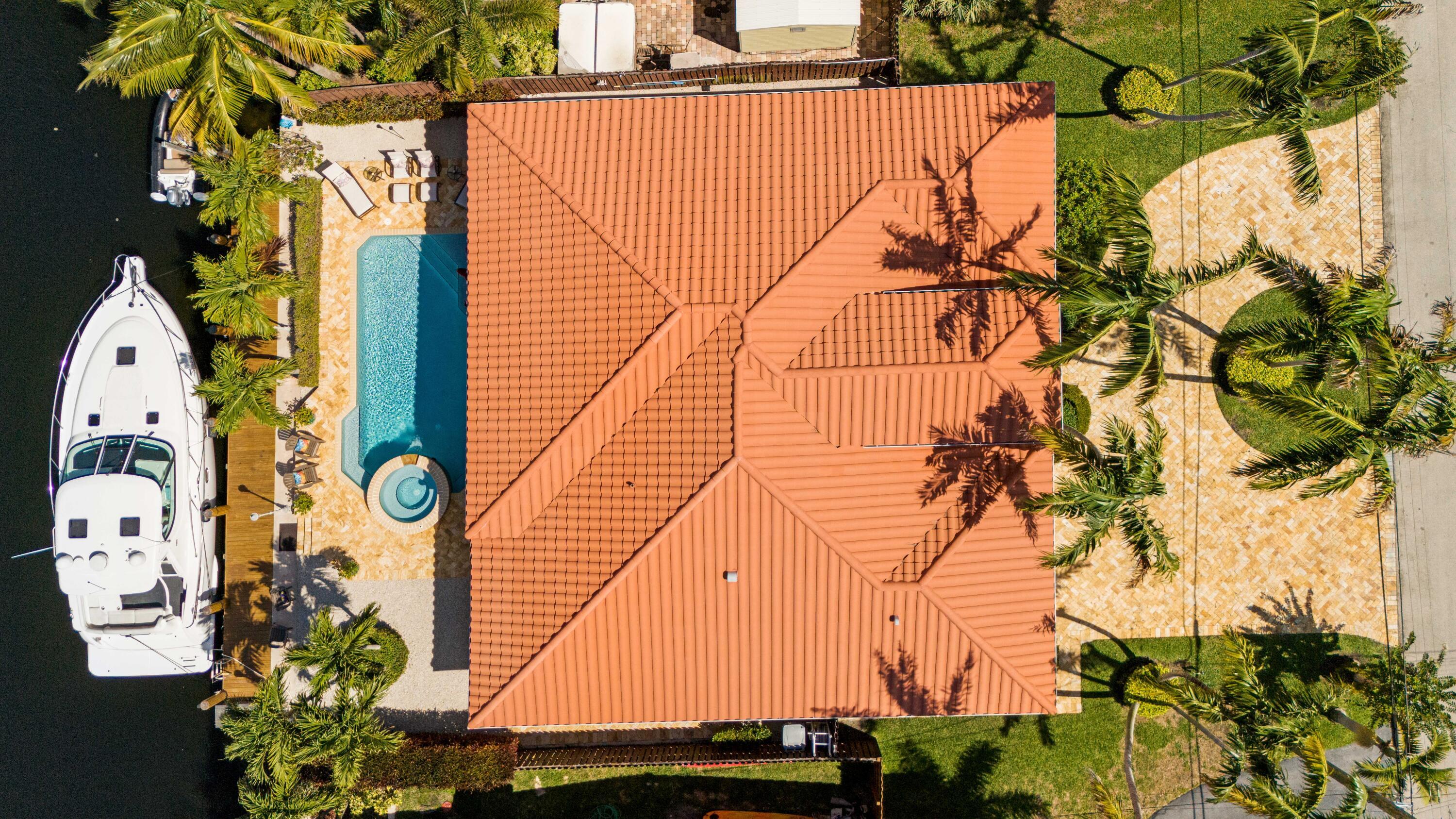 371 SE 15th Pompano Beach, FL 33060