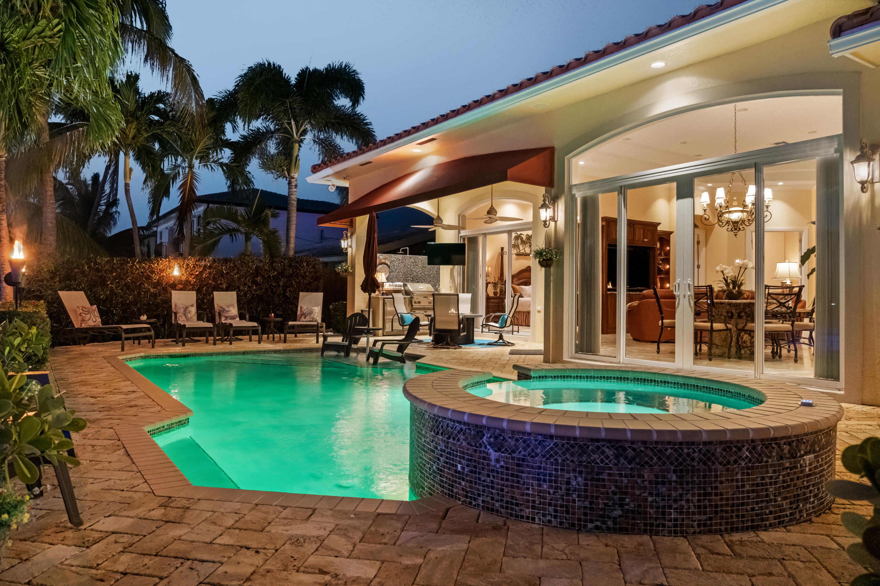 371 SE 15th Pompano Beach, FL 33060