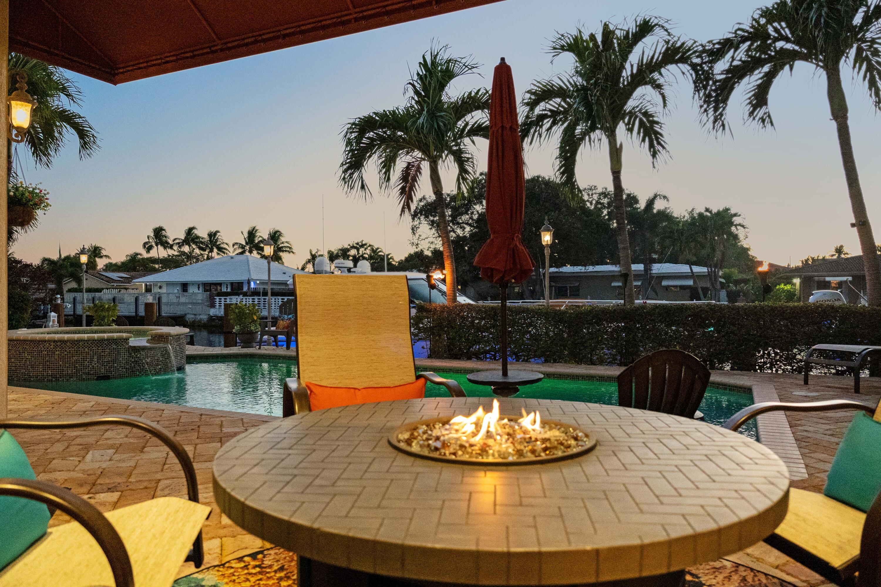 371 SE 15th Pompano Beach, FL 33060