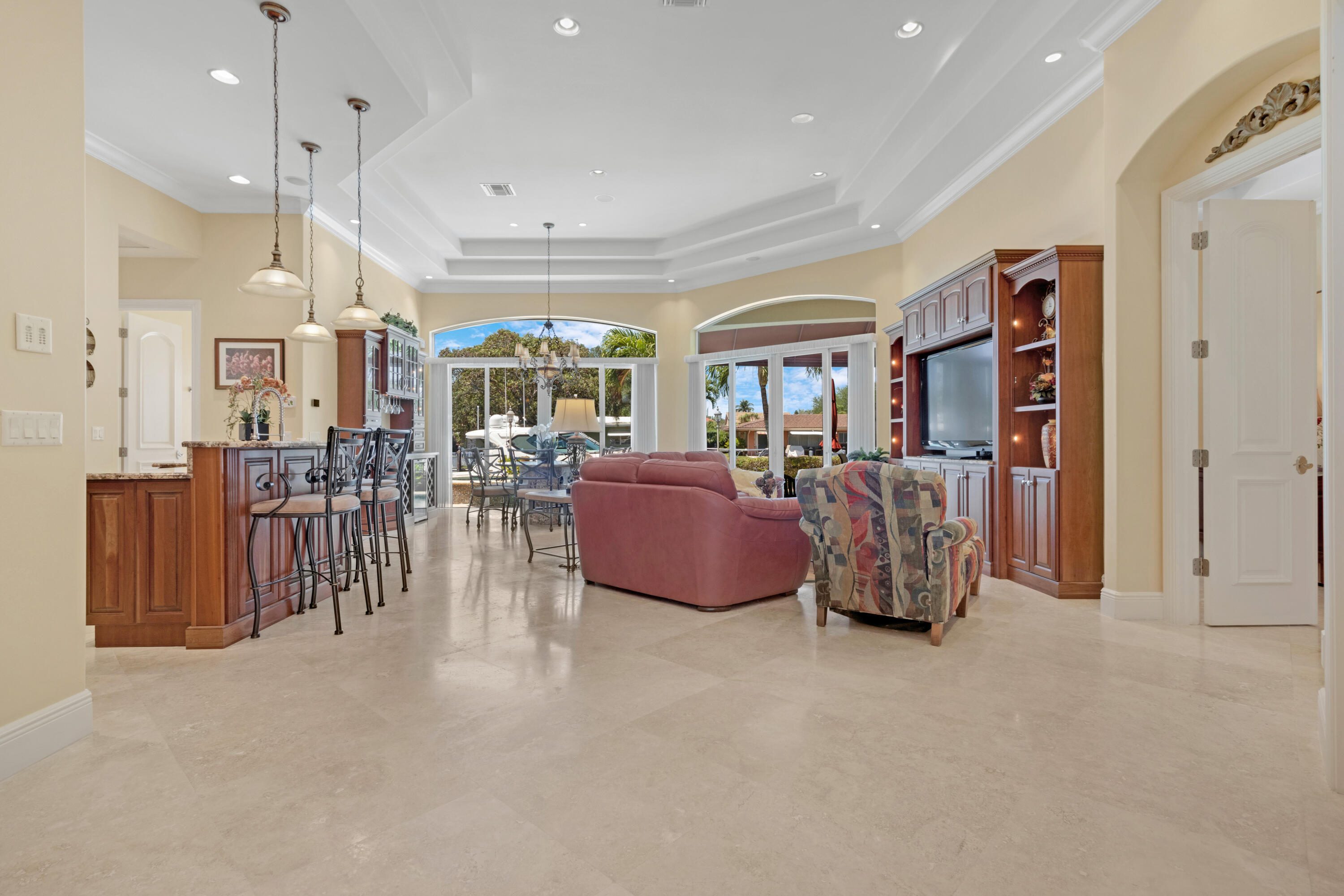 371 SE 15th Pompano Beach, FL 33060