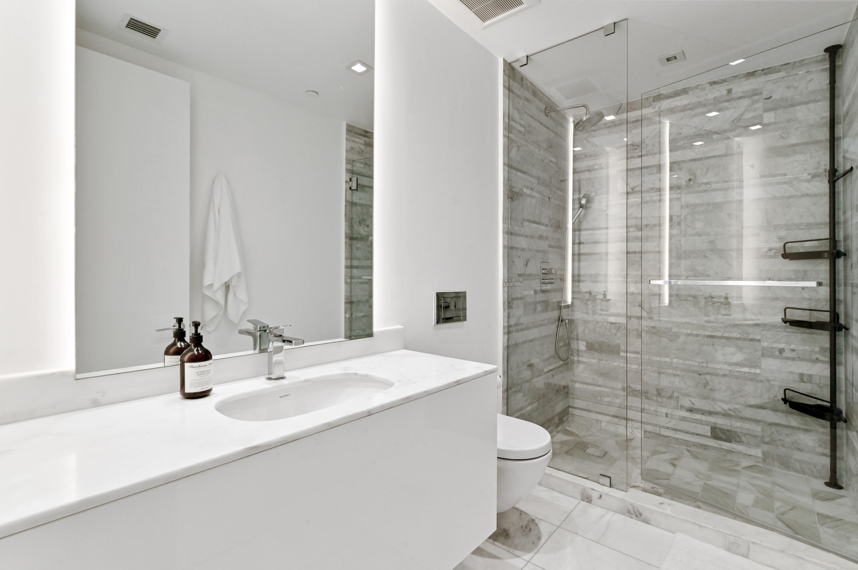 10203 Collins #305 Bal Harbour, FL 33154