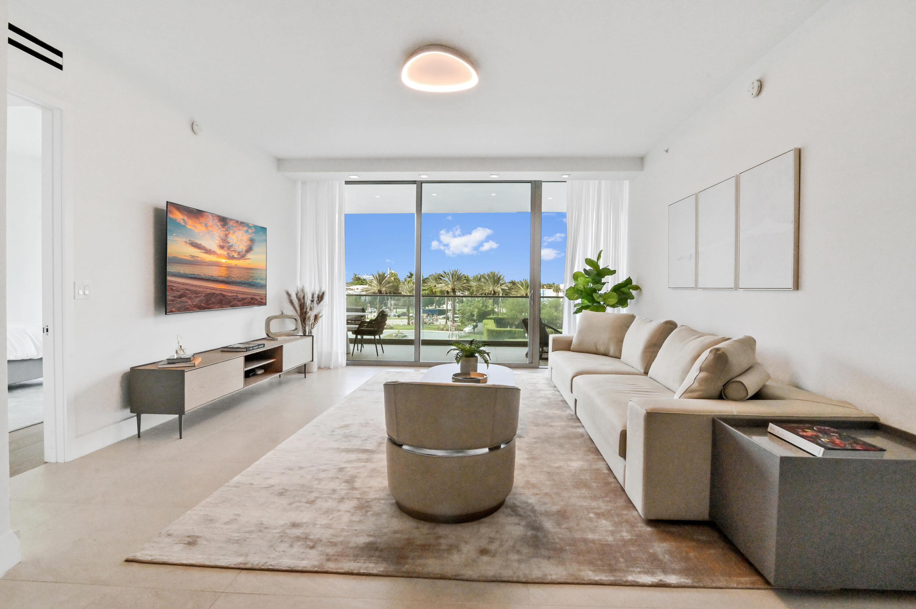 10203 Collins #305 Bal Harbour, FL 33154