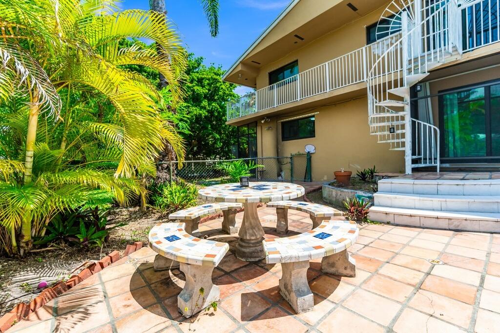 17914 SW 83rd Palmetto Bay, FL 33157