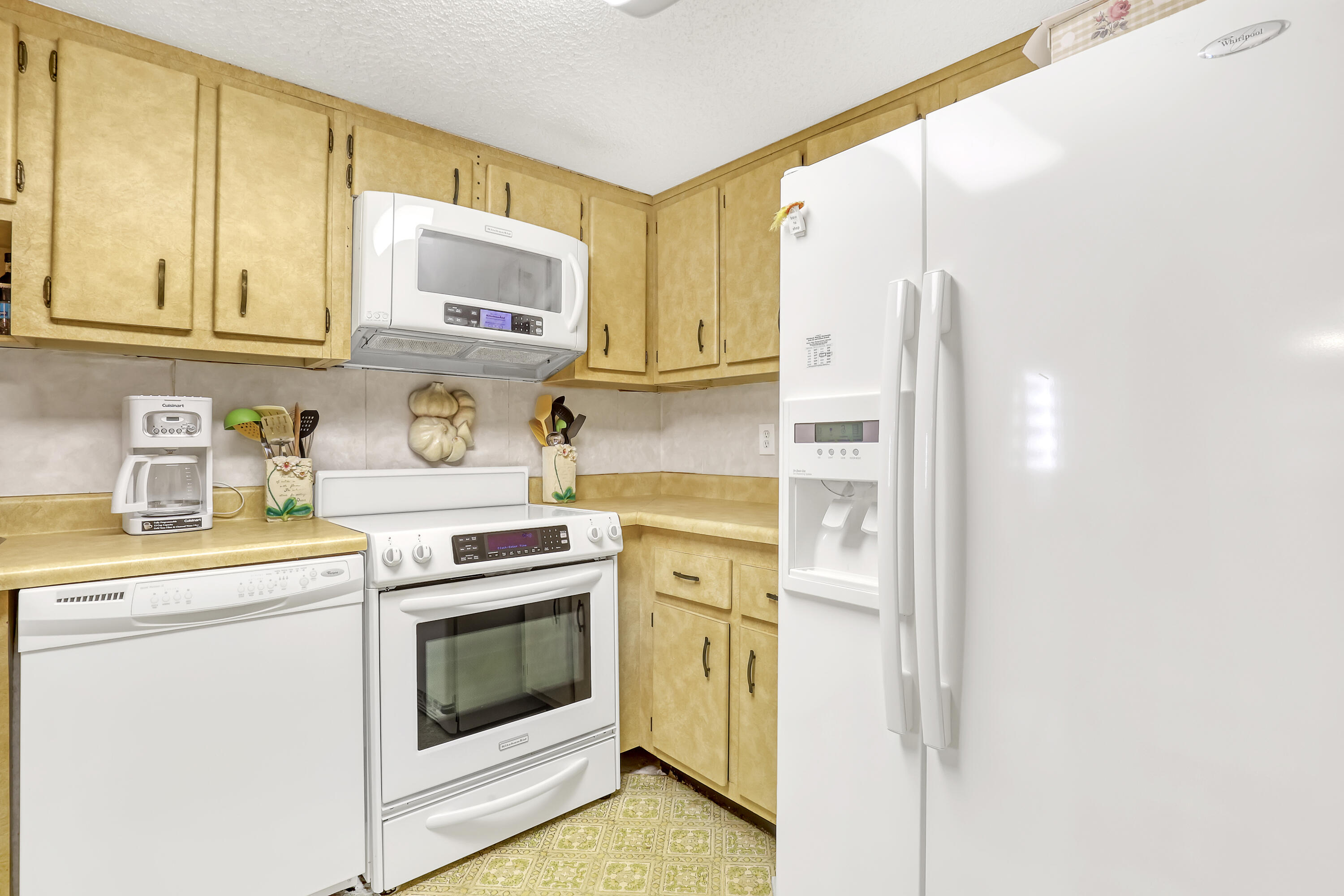 2800 N Ocean #A-3c Riviera Beach, FL 33404