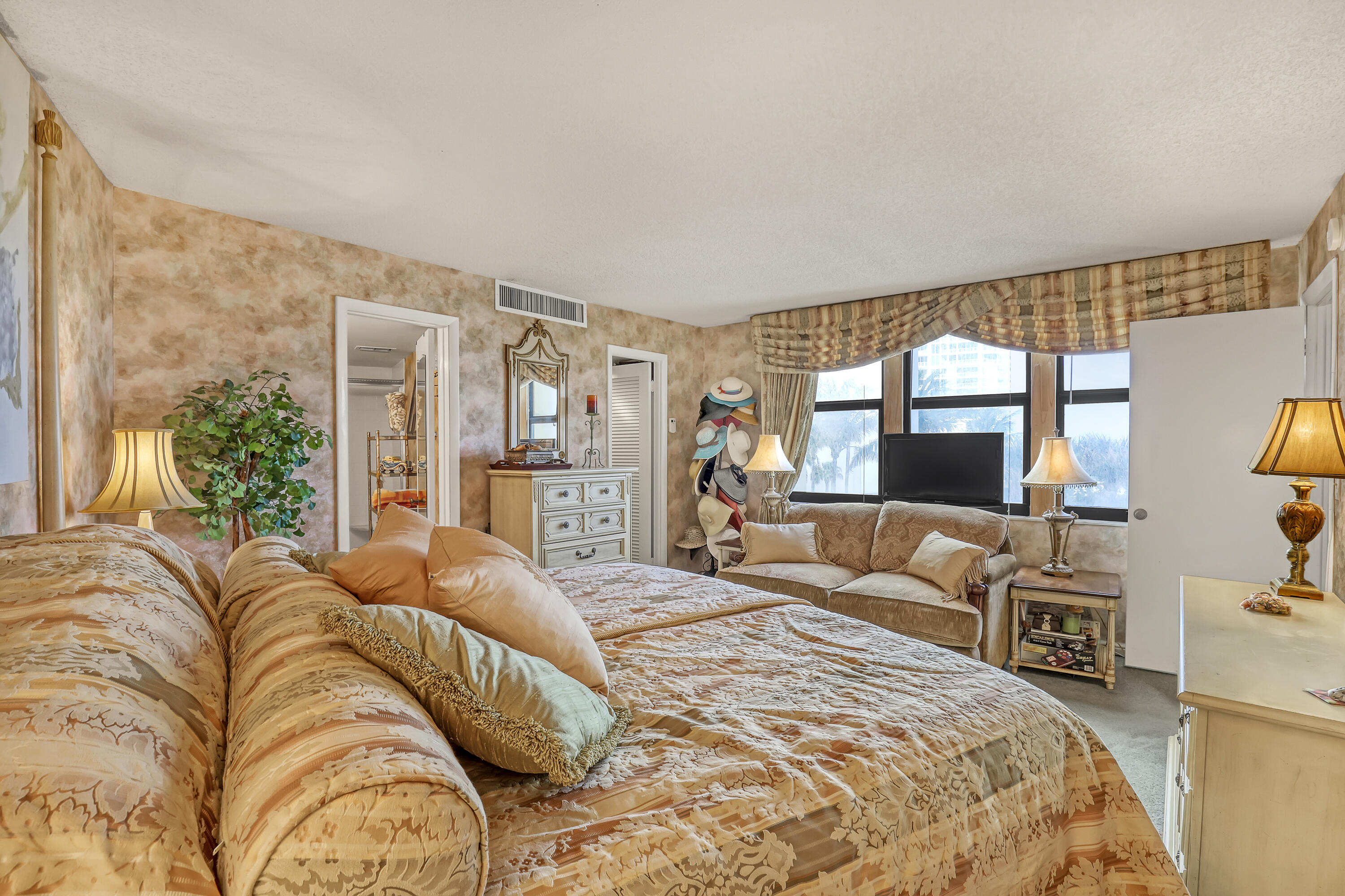 2800 N Ocean #A-3c Riviera Beach, FL 33404