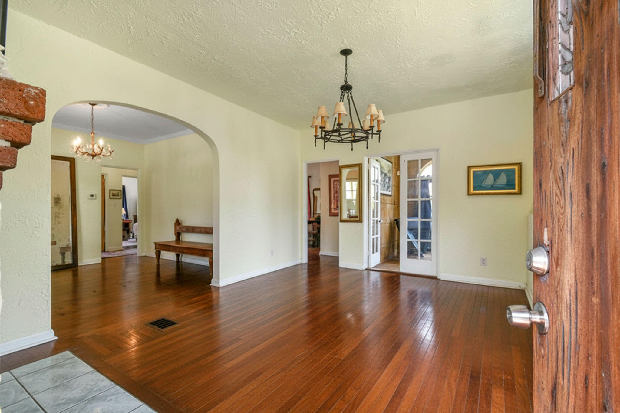 2118 Florida West Palm Beach, FL 33401