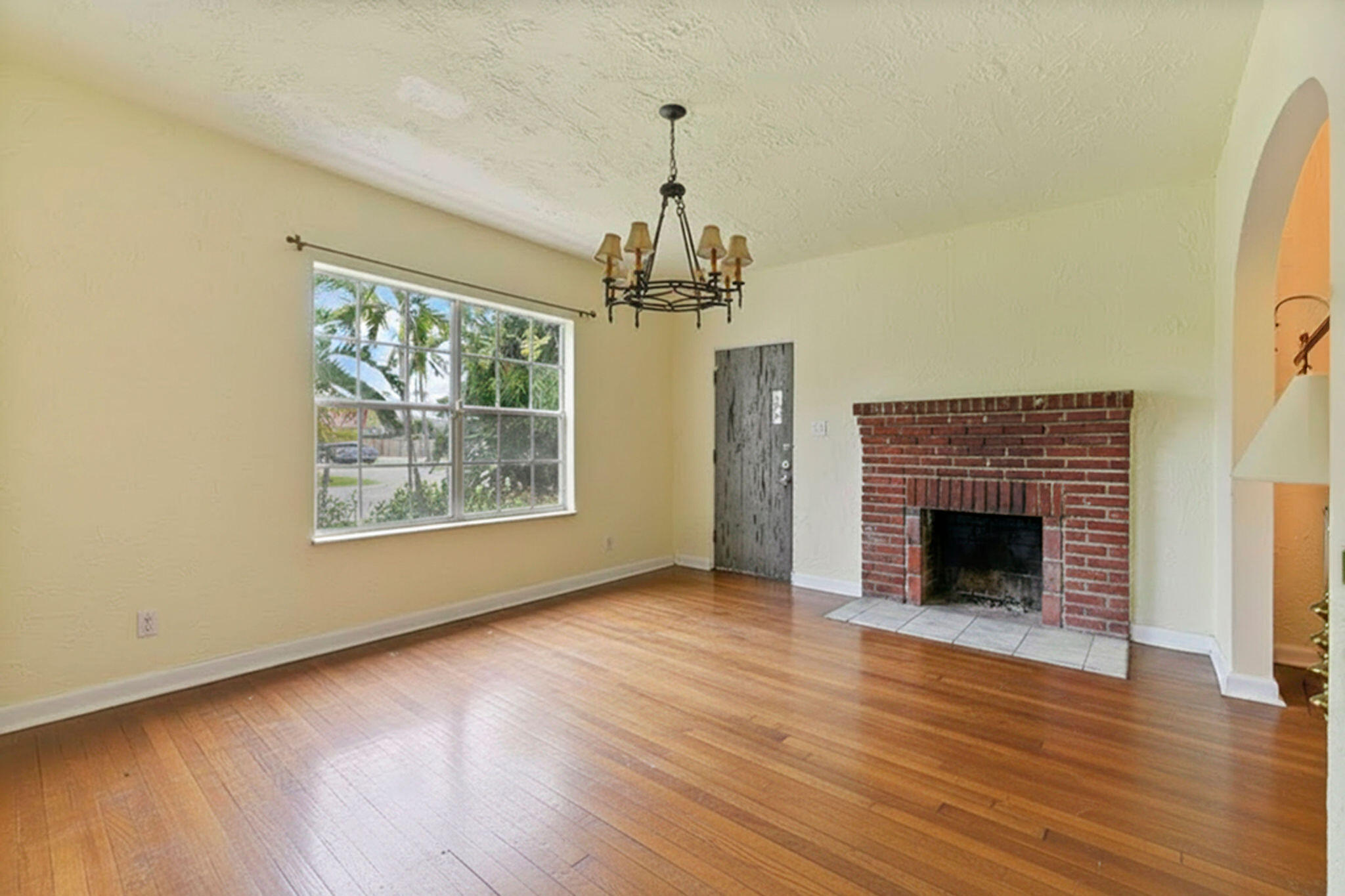 2118 Florida West Palm Beach, FL 33401