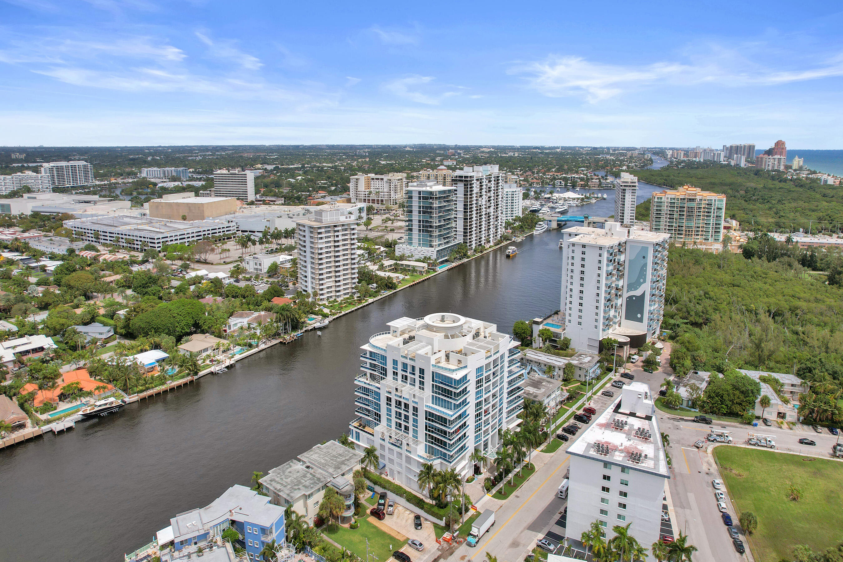 715 Bayshore #902 Fort Lauderdale, FL 33304