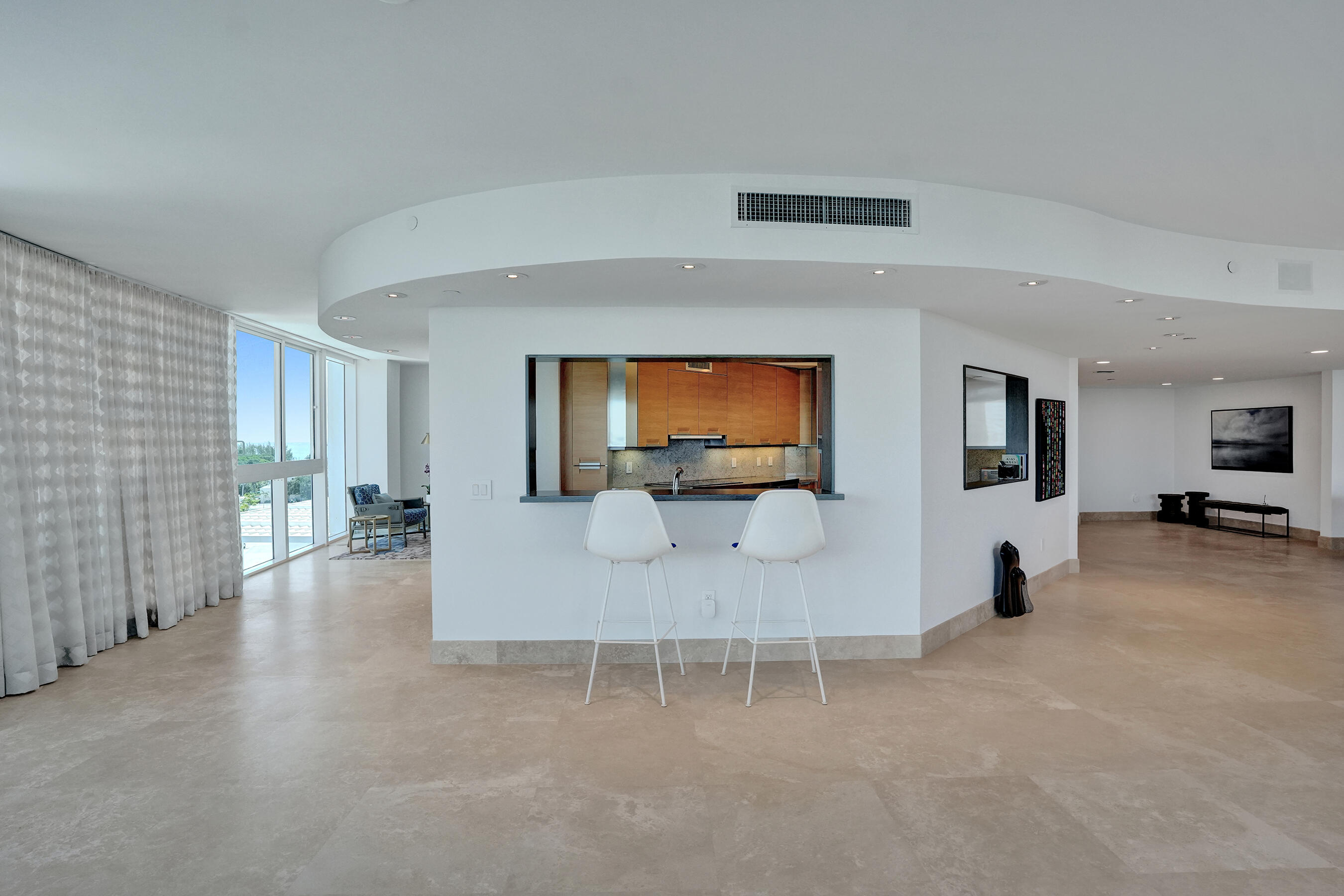 715 Bayshore #902 Fort Lauderdale, FL 33304