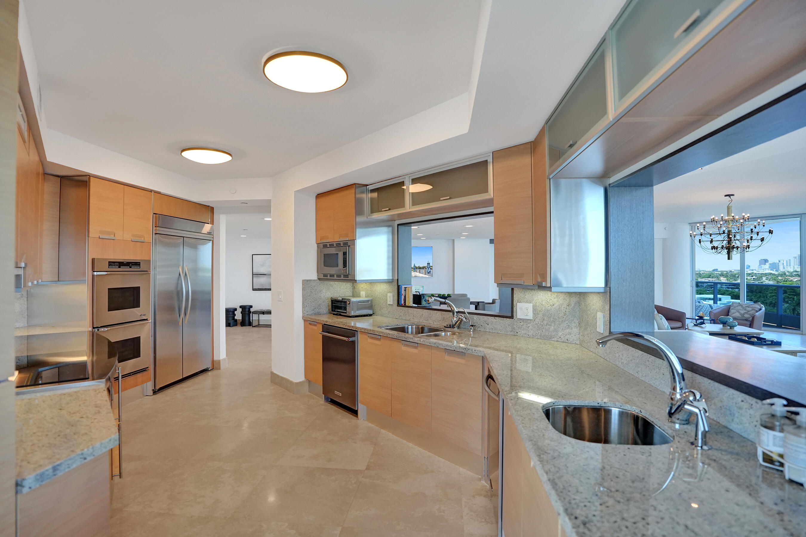 715 Bayshore #902 Fort Lauderdale, FL 33304