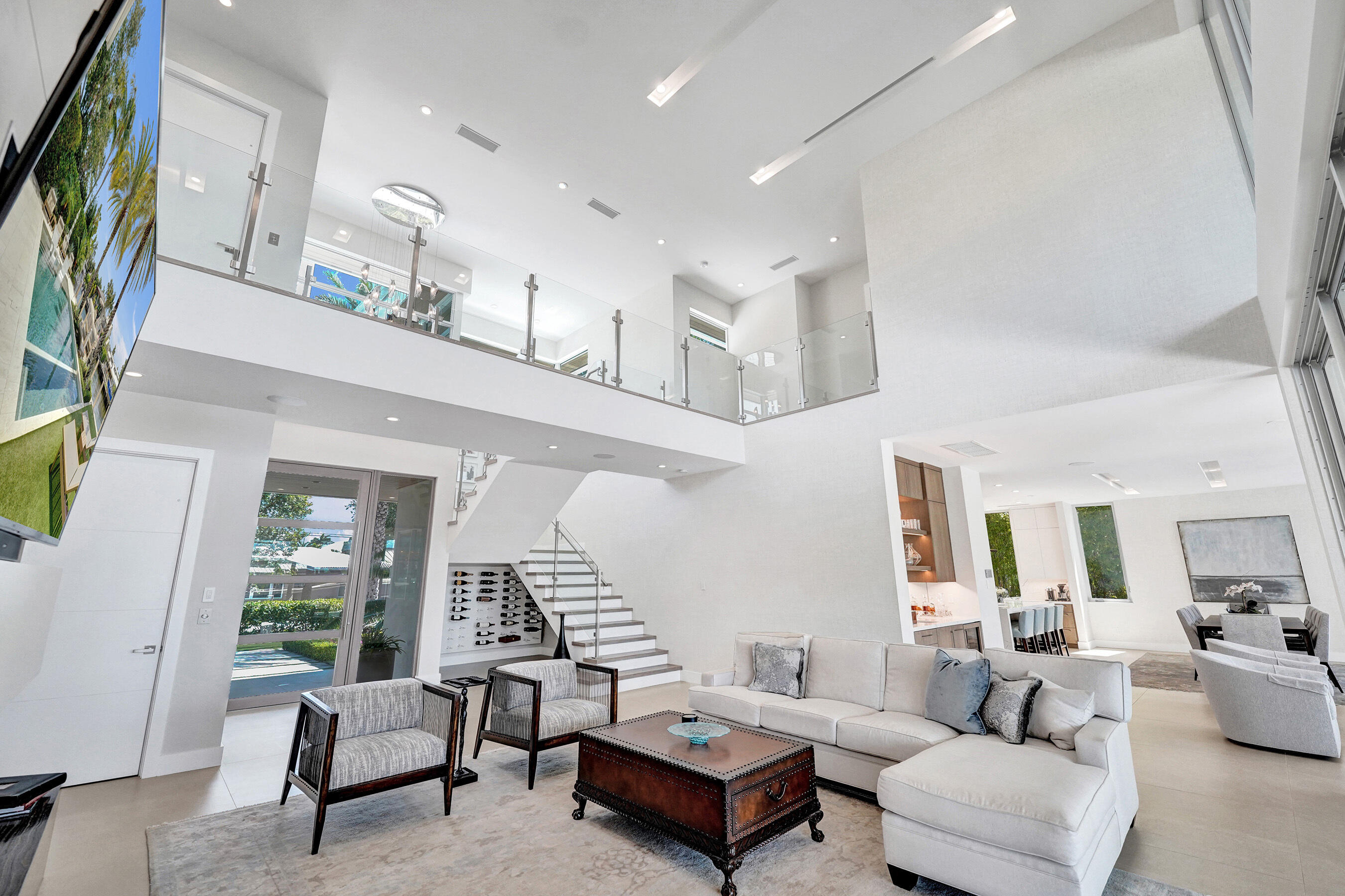 2718 NE 17th Fort Lauderdale, FL 33305
