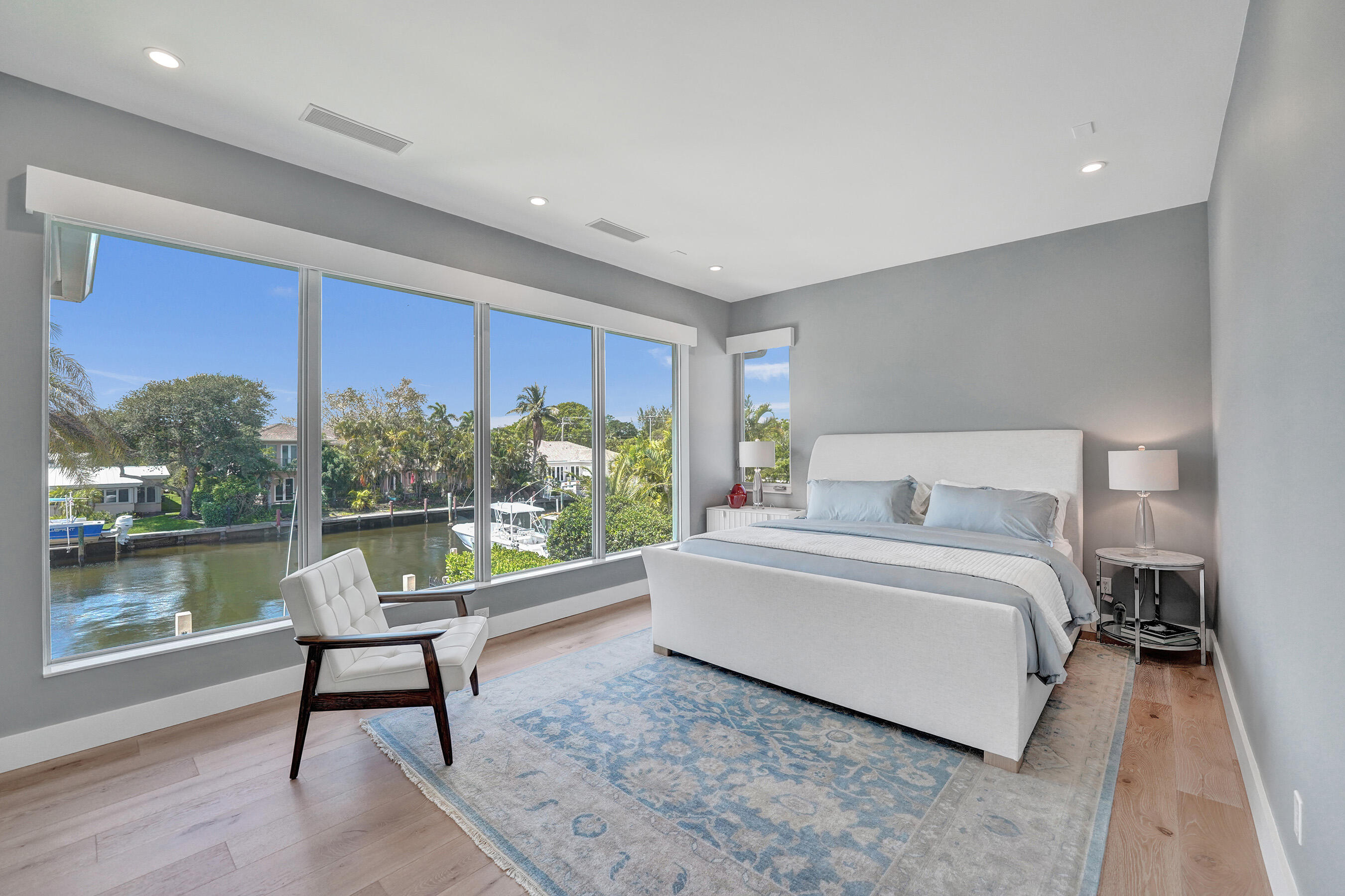 2718 NE 17th Fort Lauderdale, FL 33305