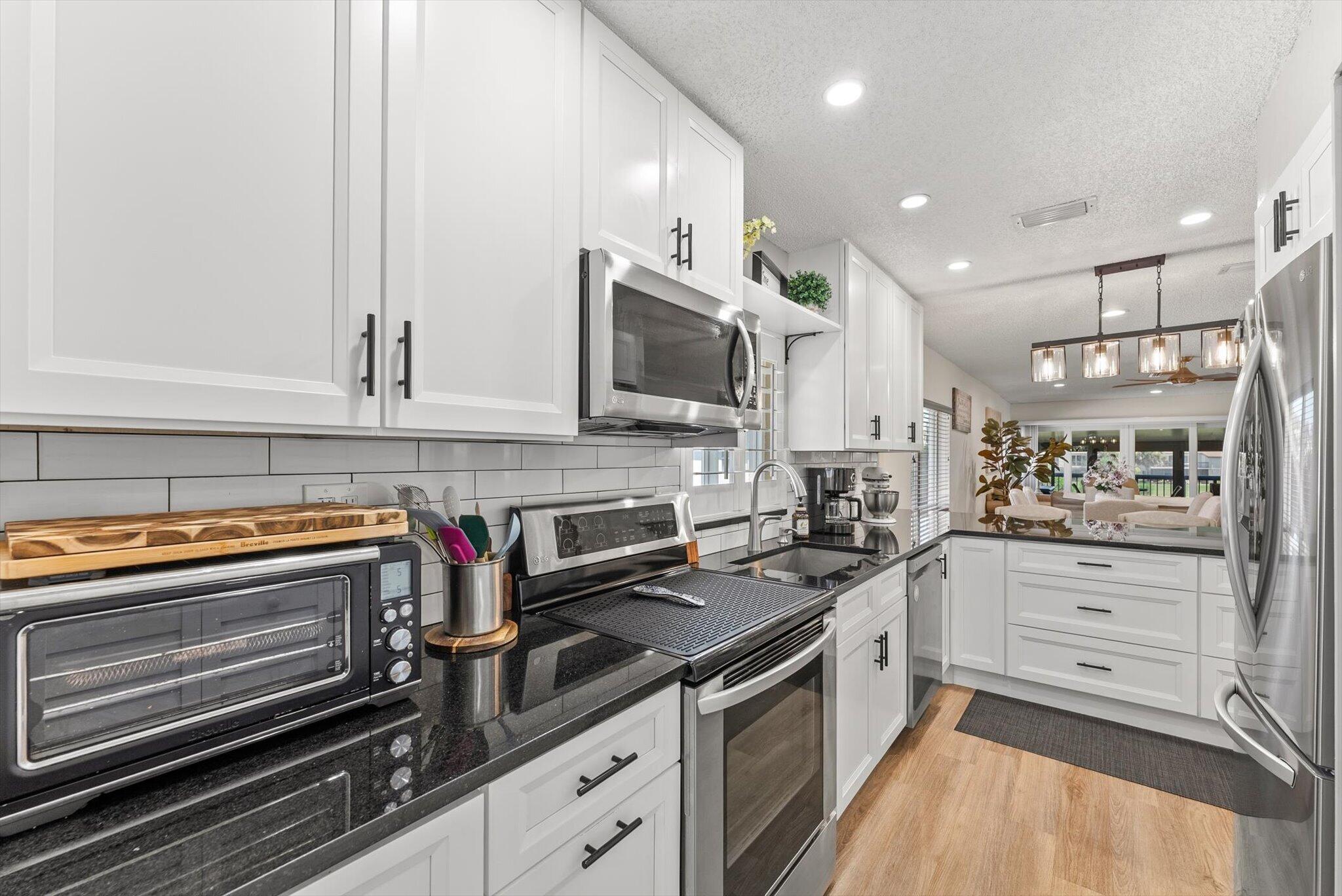 5844 Areca Palm #Unit b Delray Beach, FL 33484