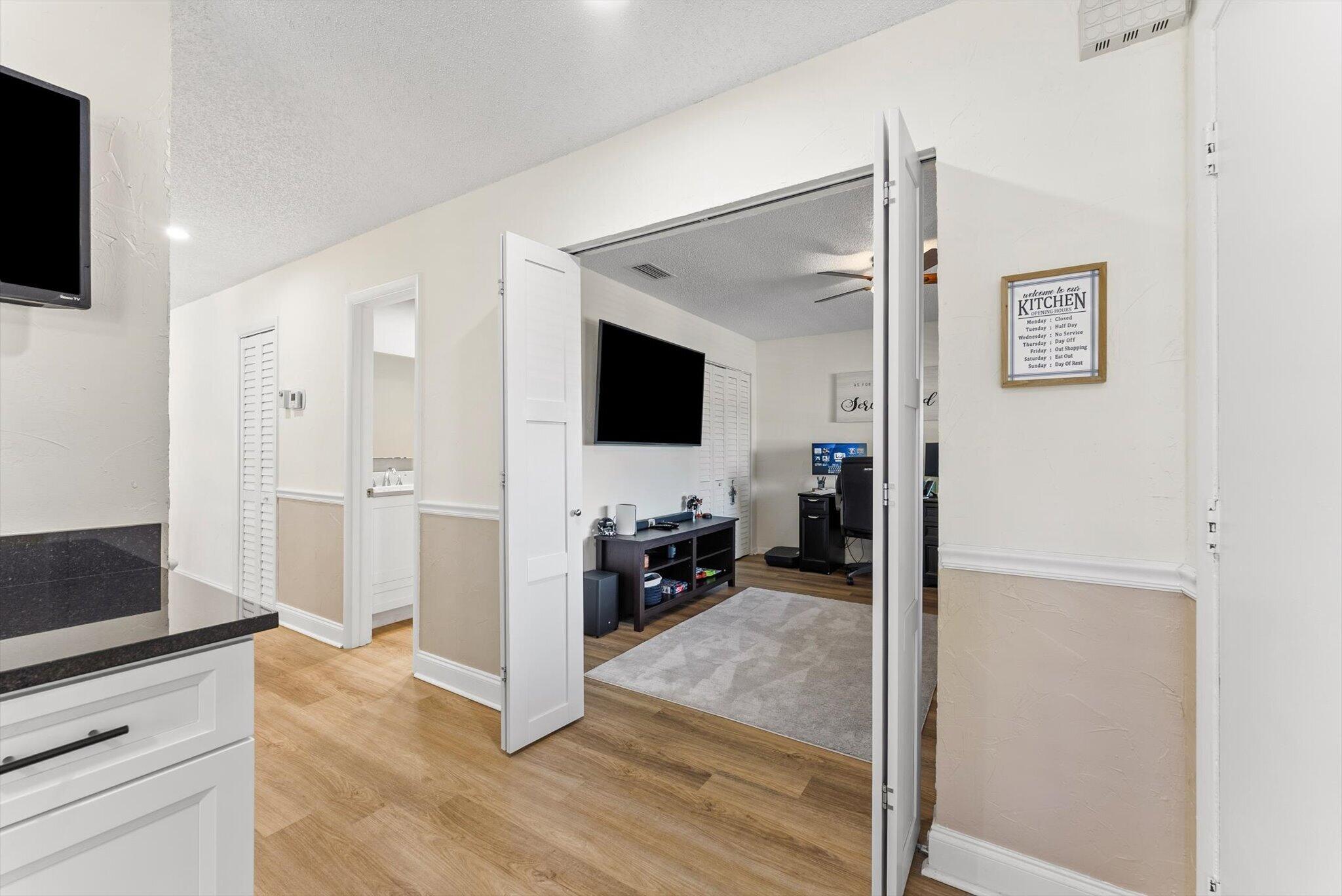 5844 Areca Palm #Unit b Delray Beach, FL 33484