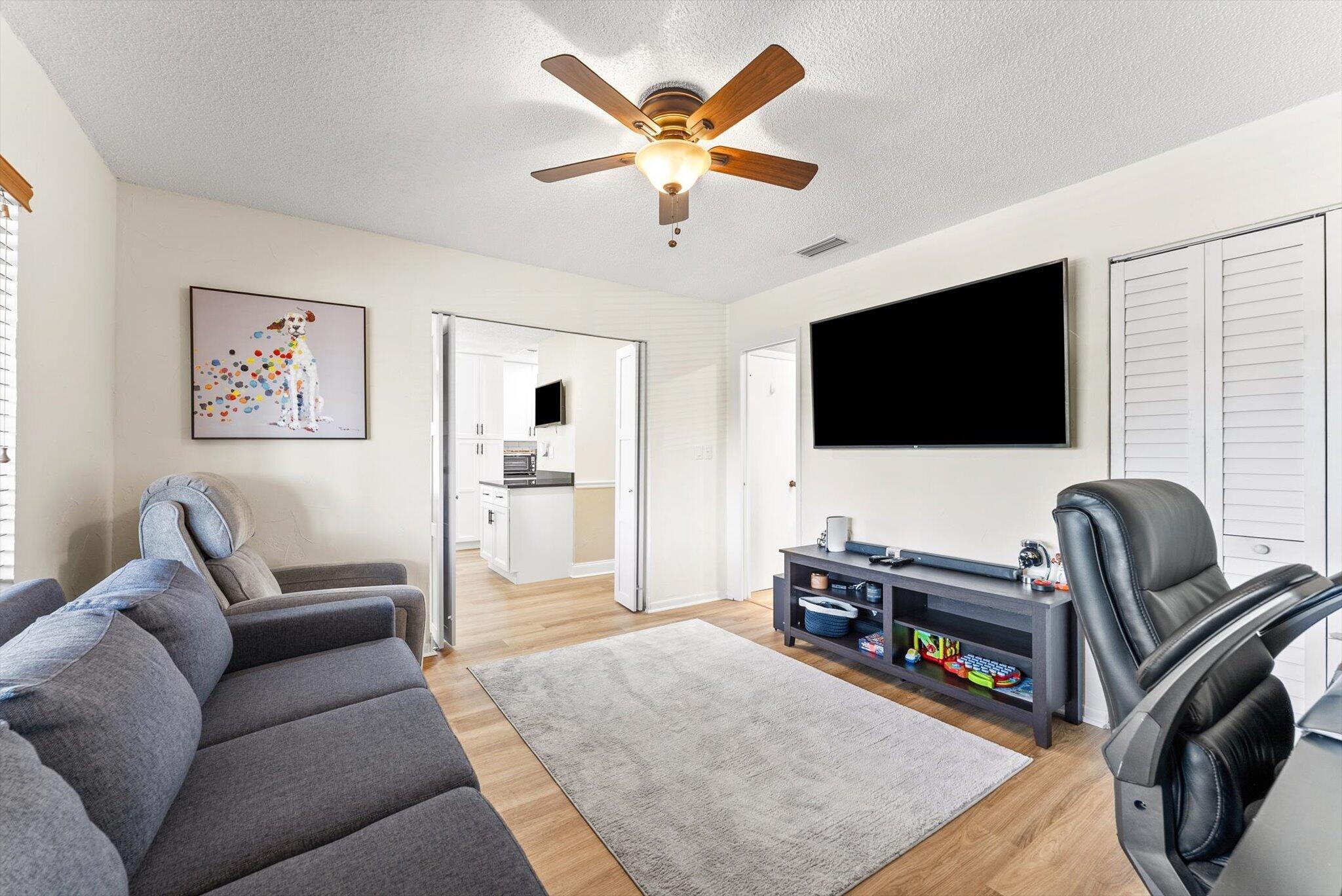 5844 Areca Palm #Unit b Delray Beach, FL 33484