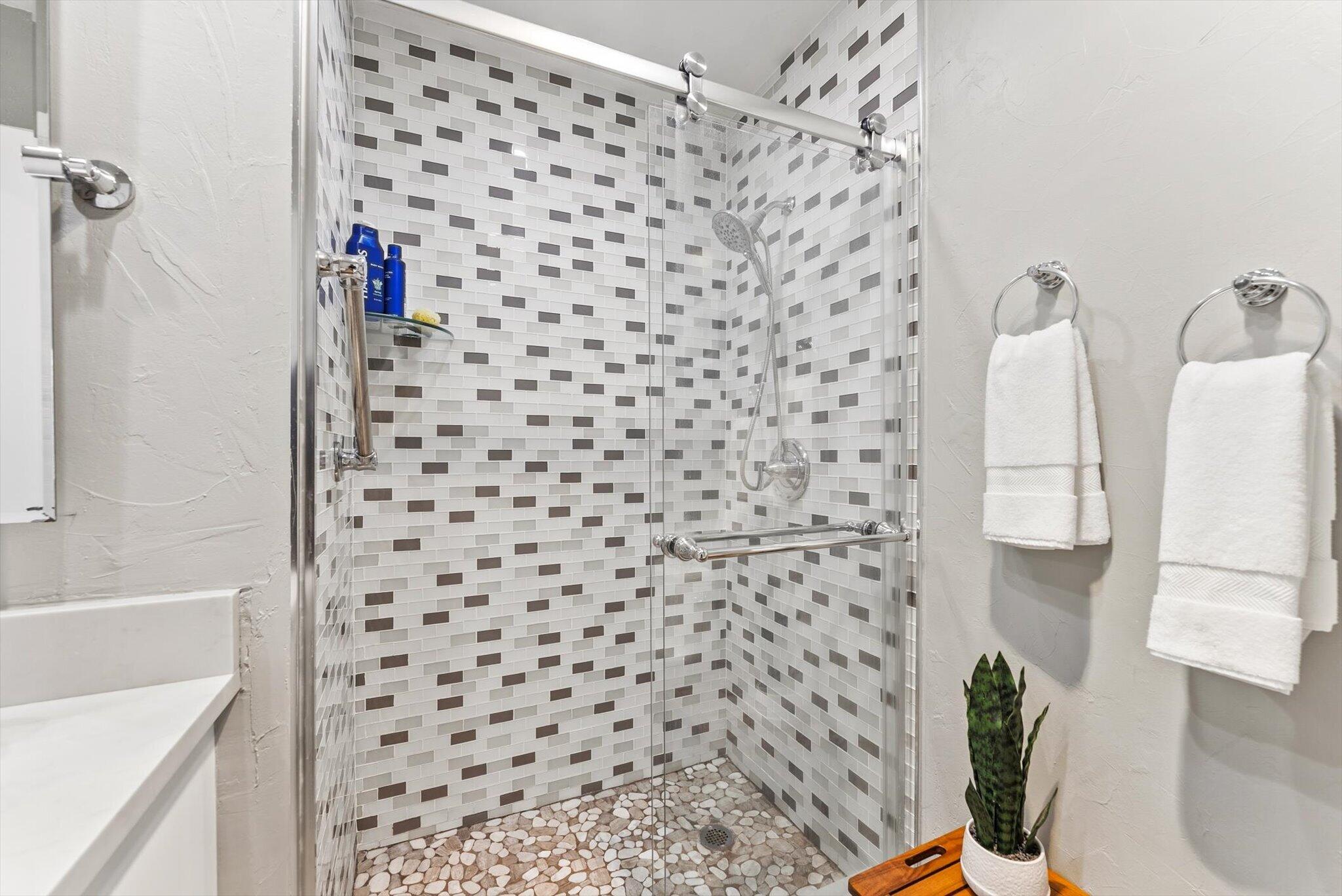 5844 Areca Palm #Unit b Delray Beach, FL 33484
