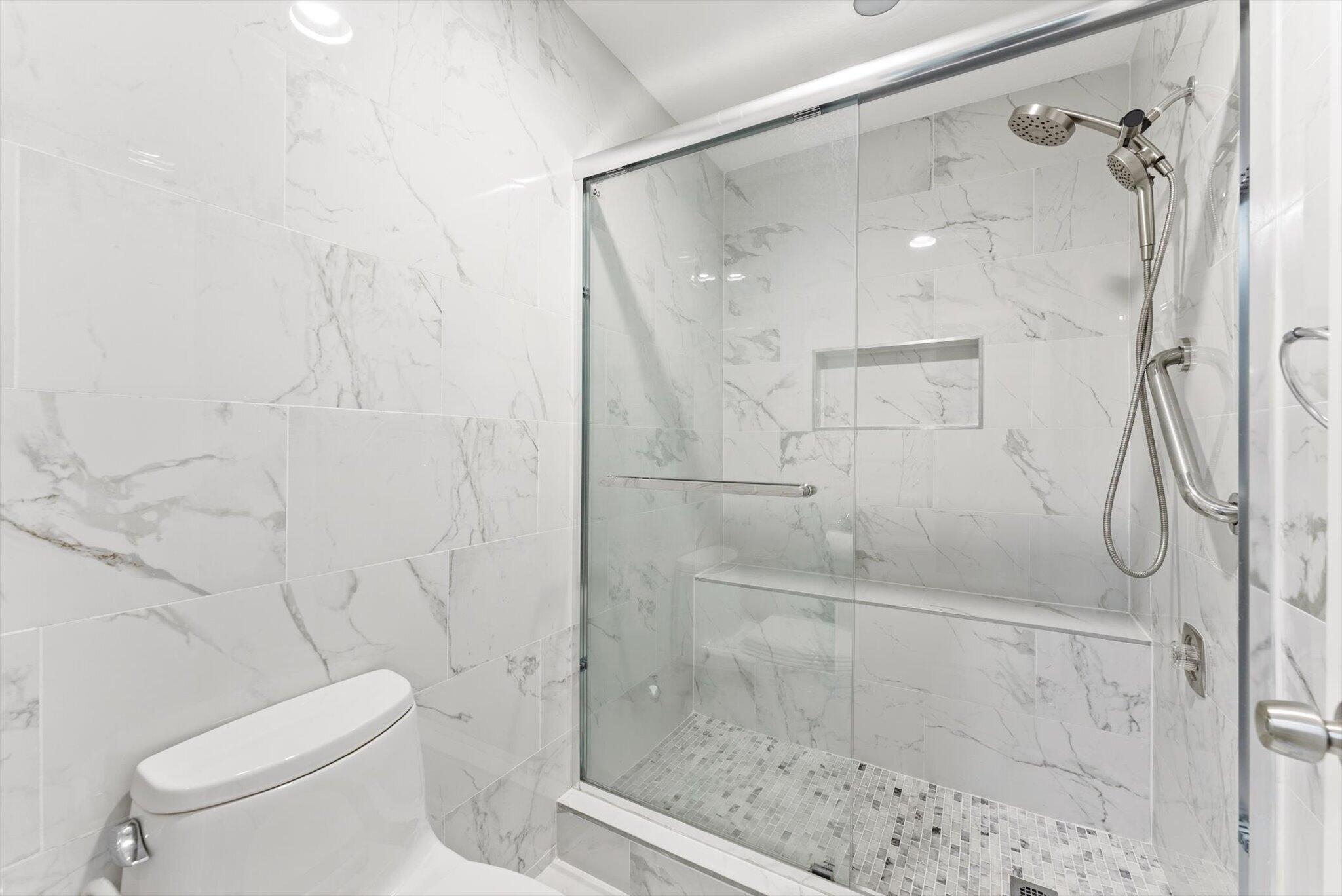 5844 Areca Palm #Unit b Delray Beach, FL 33484