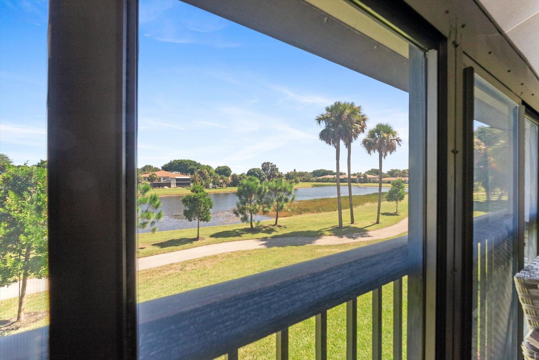 5844 Areca Palm #Unit b Delray Beach, FL 33484