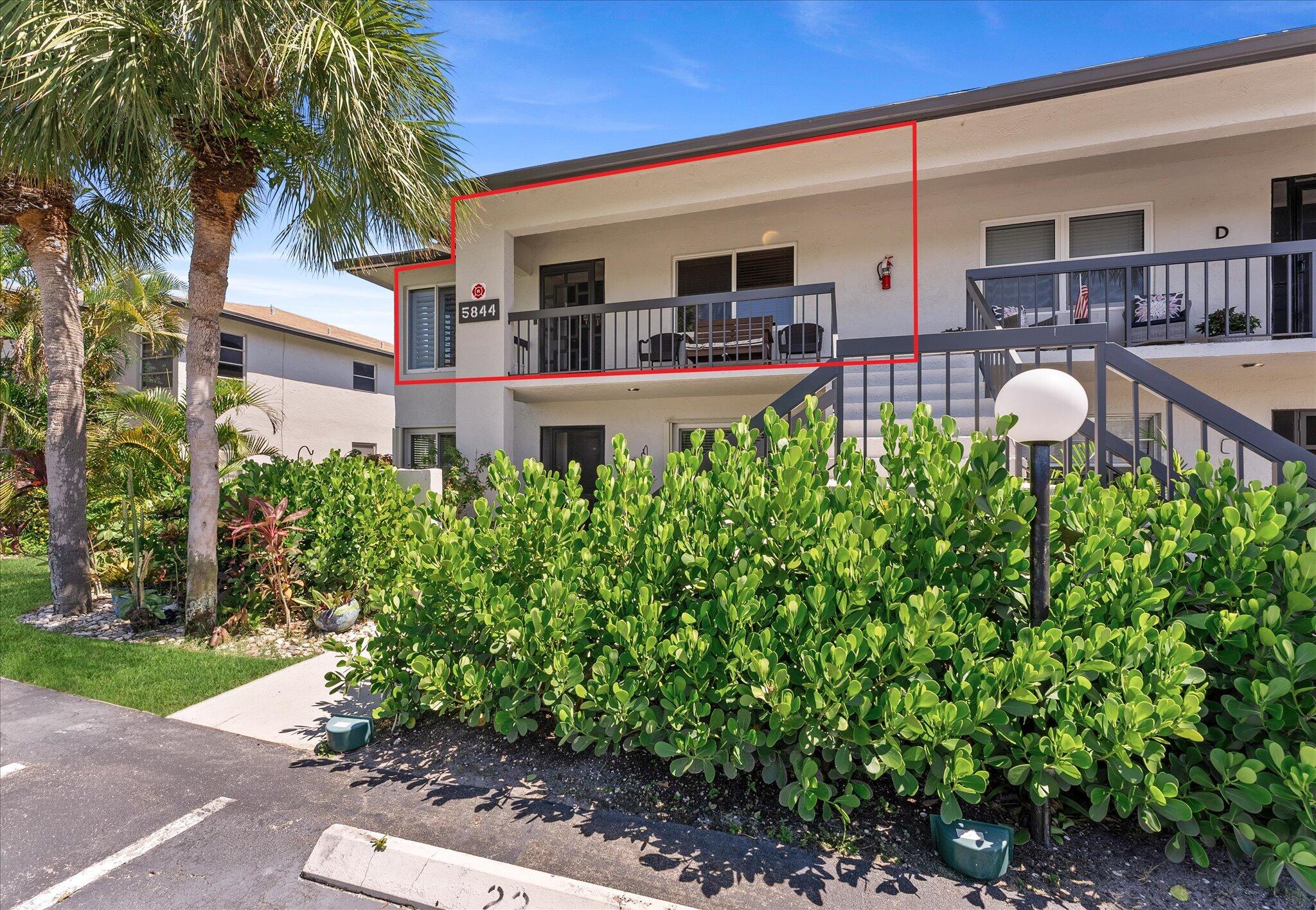 5844 Areca Palm #Unit b Delray Beach, FL 33484