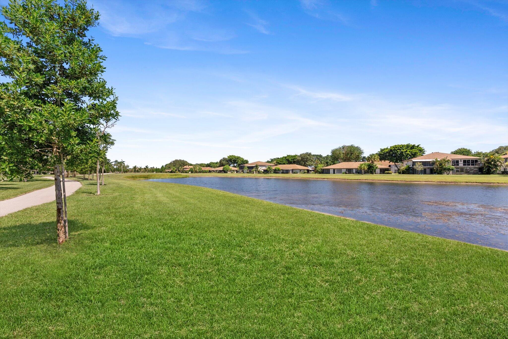5844 Areca Palm #Unit b Delray Beach, FL 33484