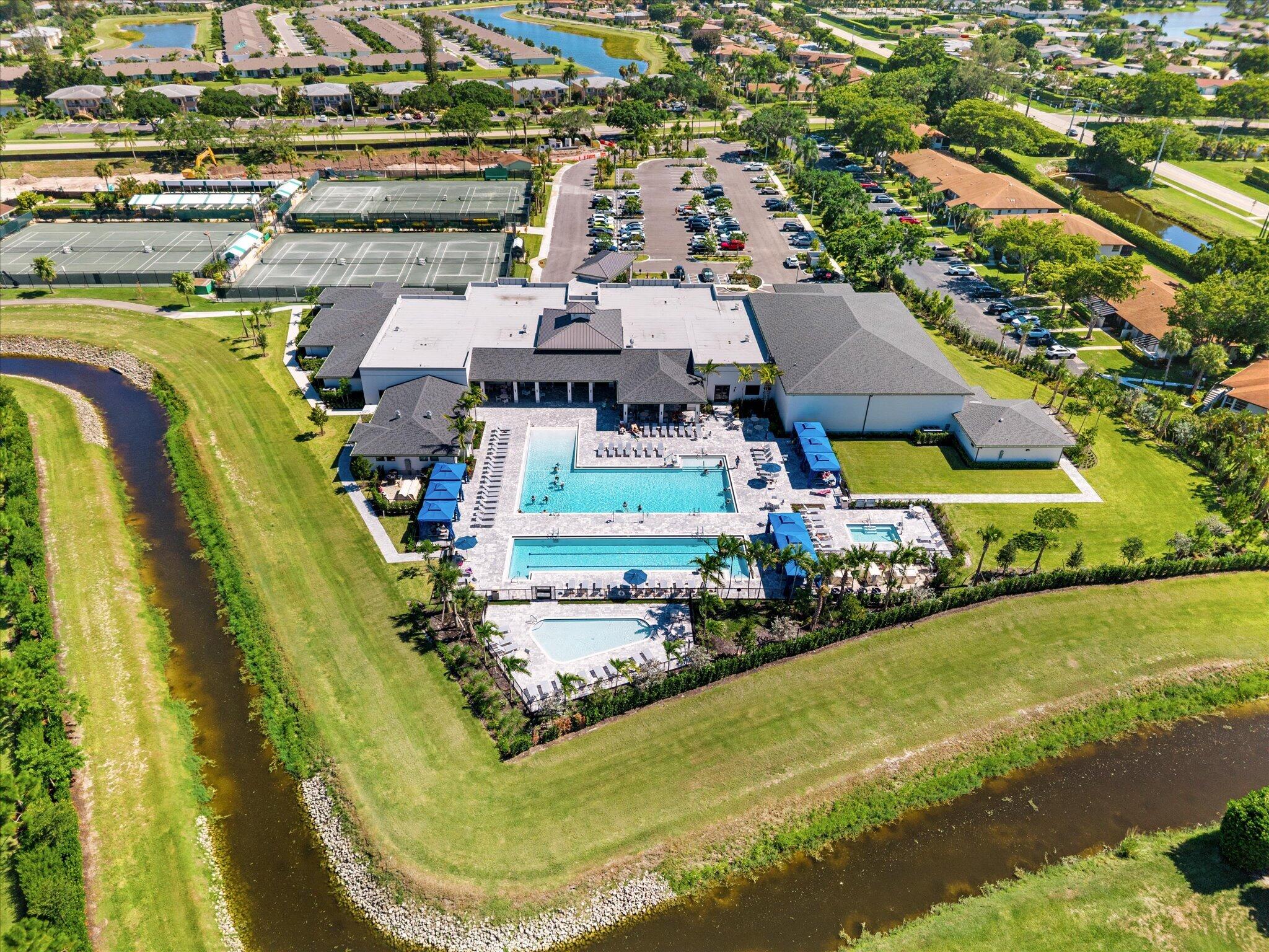 5844 Areca Palm #Unit b Delray Beach, FL 33484
