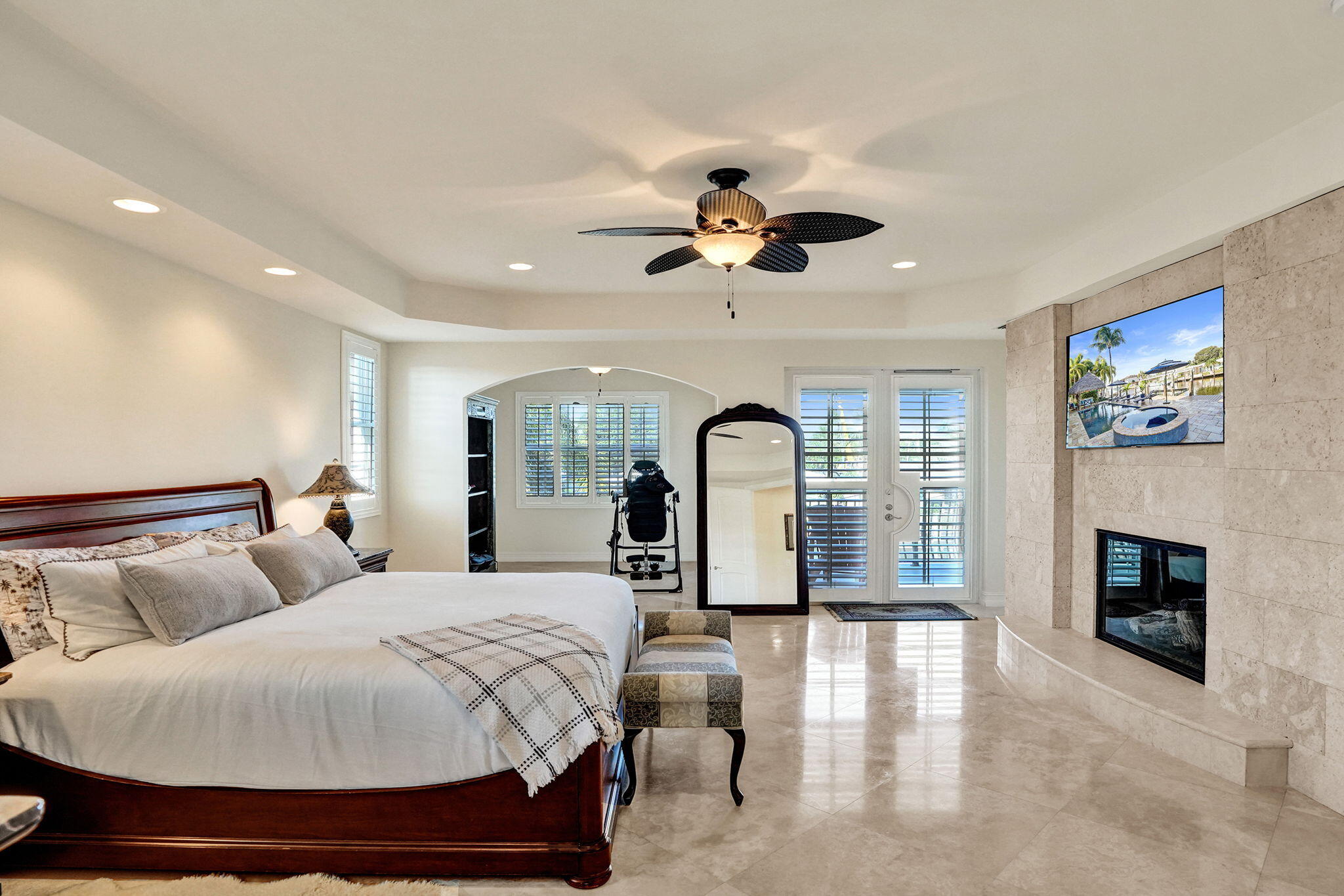 3489 NE 30th Ave Lighthouse Point, FL 33064