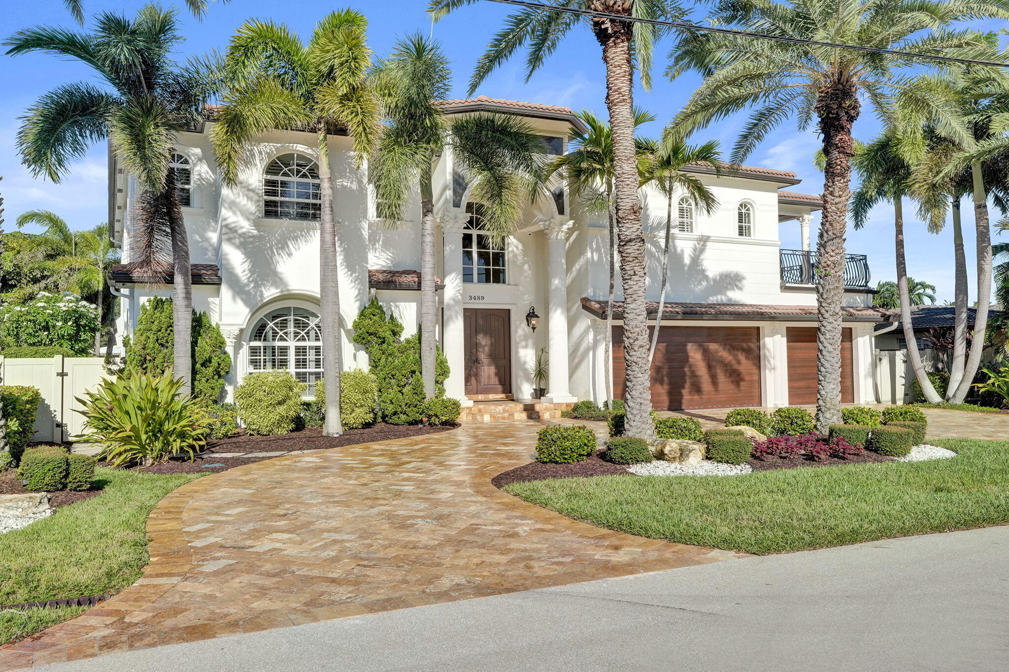 3489 NE 30th Ave Lighthouse Point, FL 33064