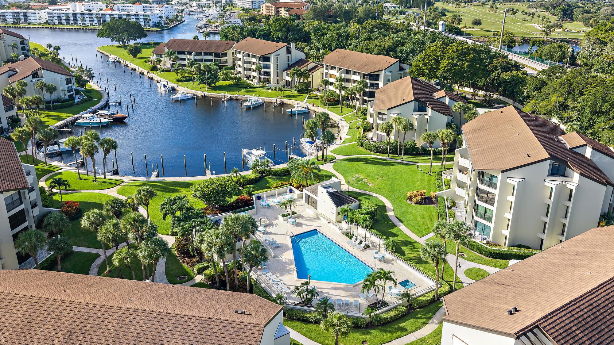 1124 Marine Way #D2R