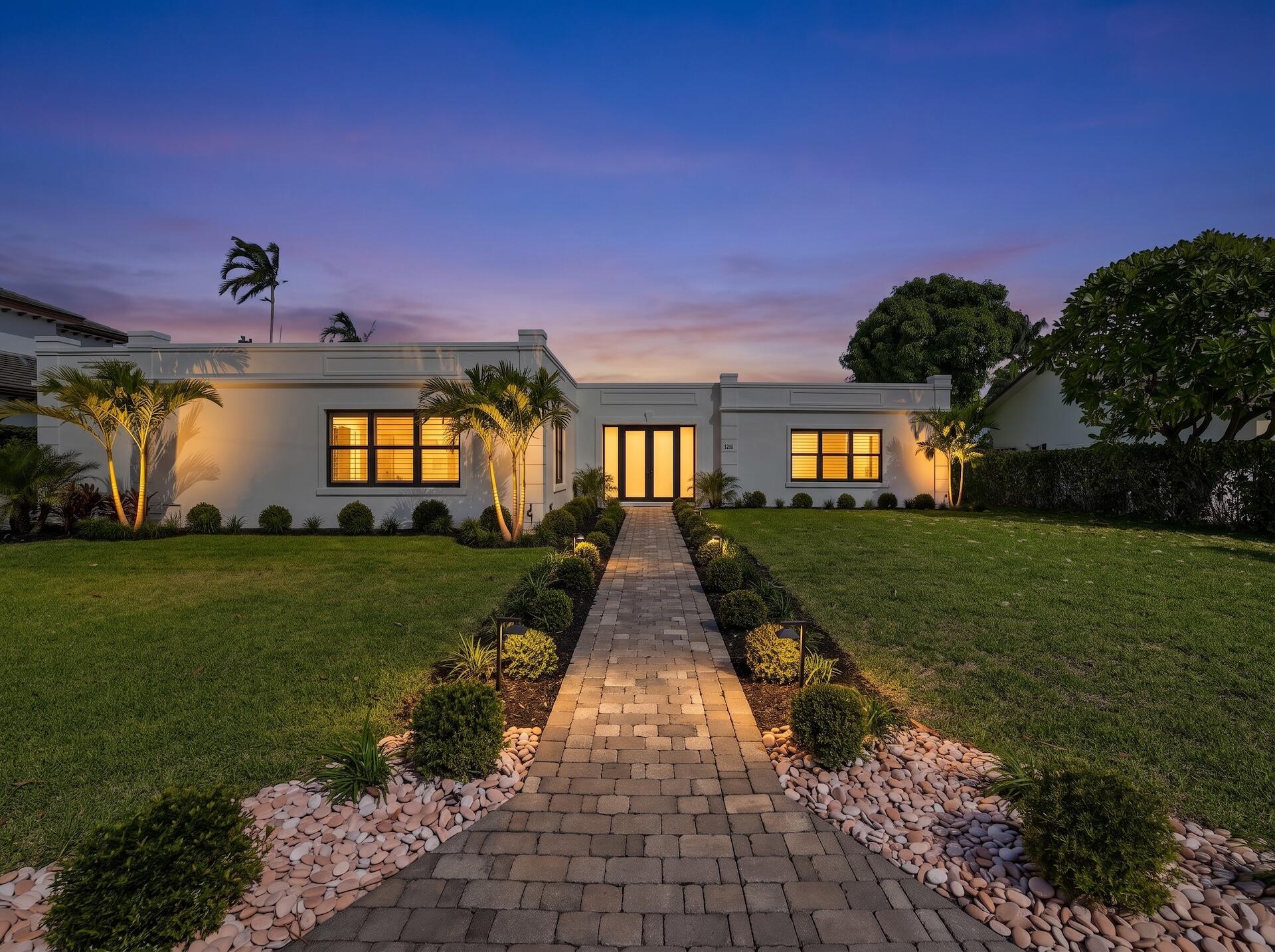 1210 Bimini Ln