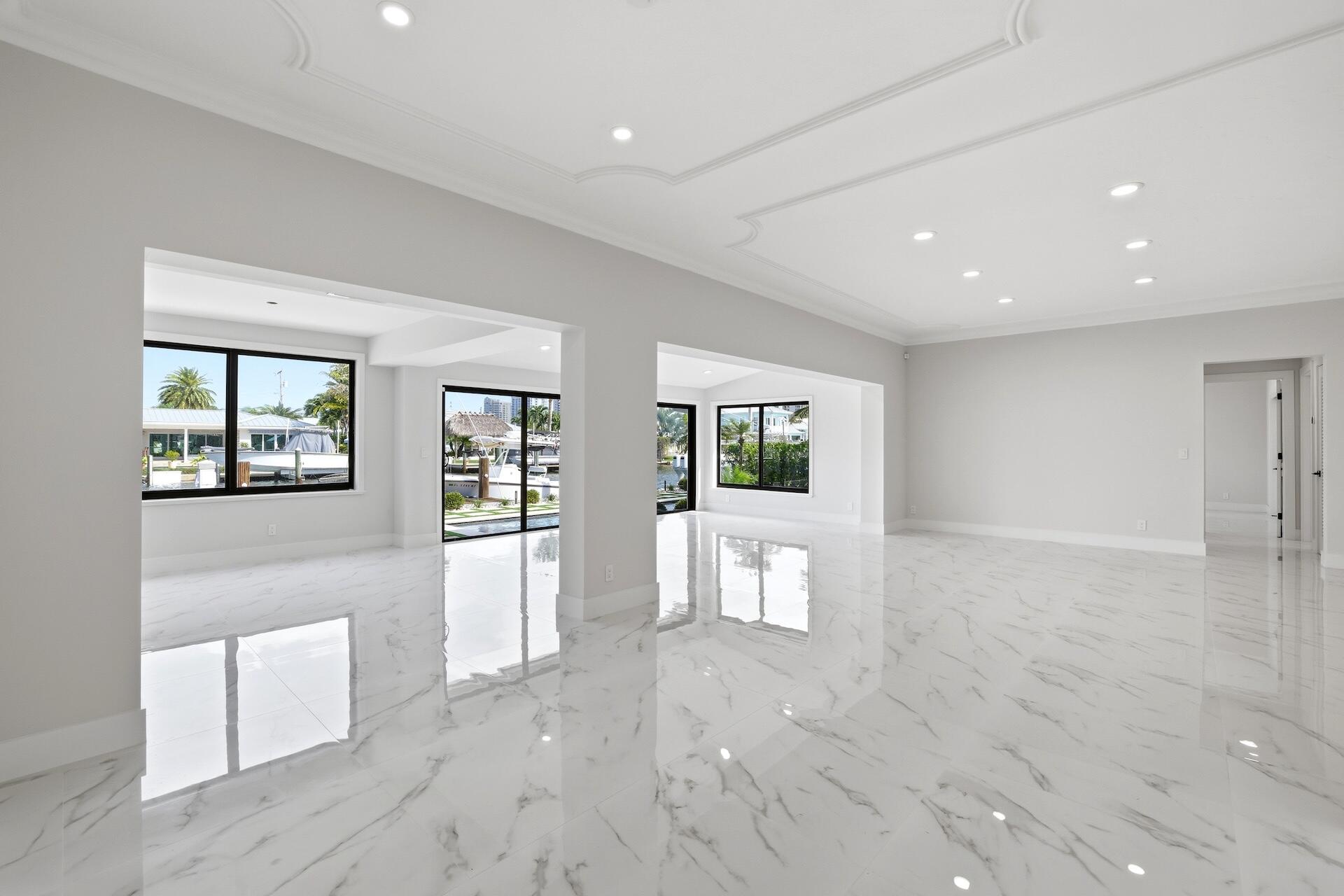 1210 Bimini Ln Singer Island, FL 33404