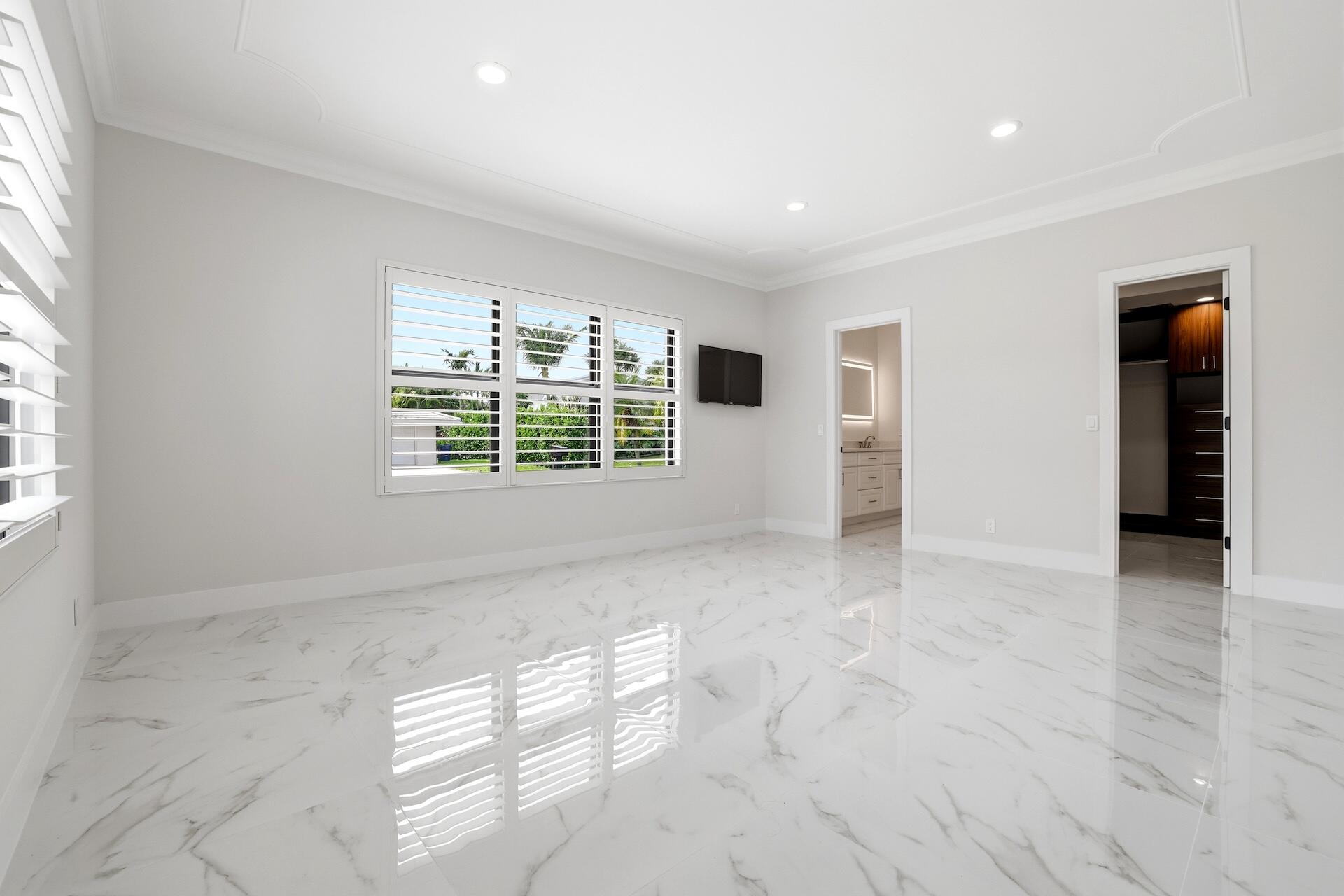 1210 Bimini Ln Singer Island, FL 33404