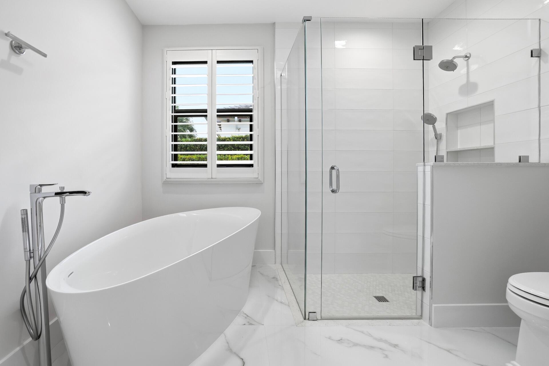 1210 Bimini Ln Singer Island, FL 33404