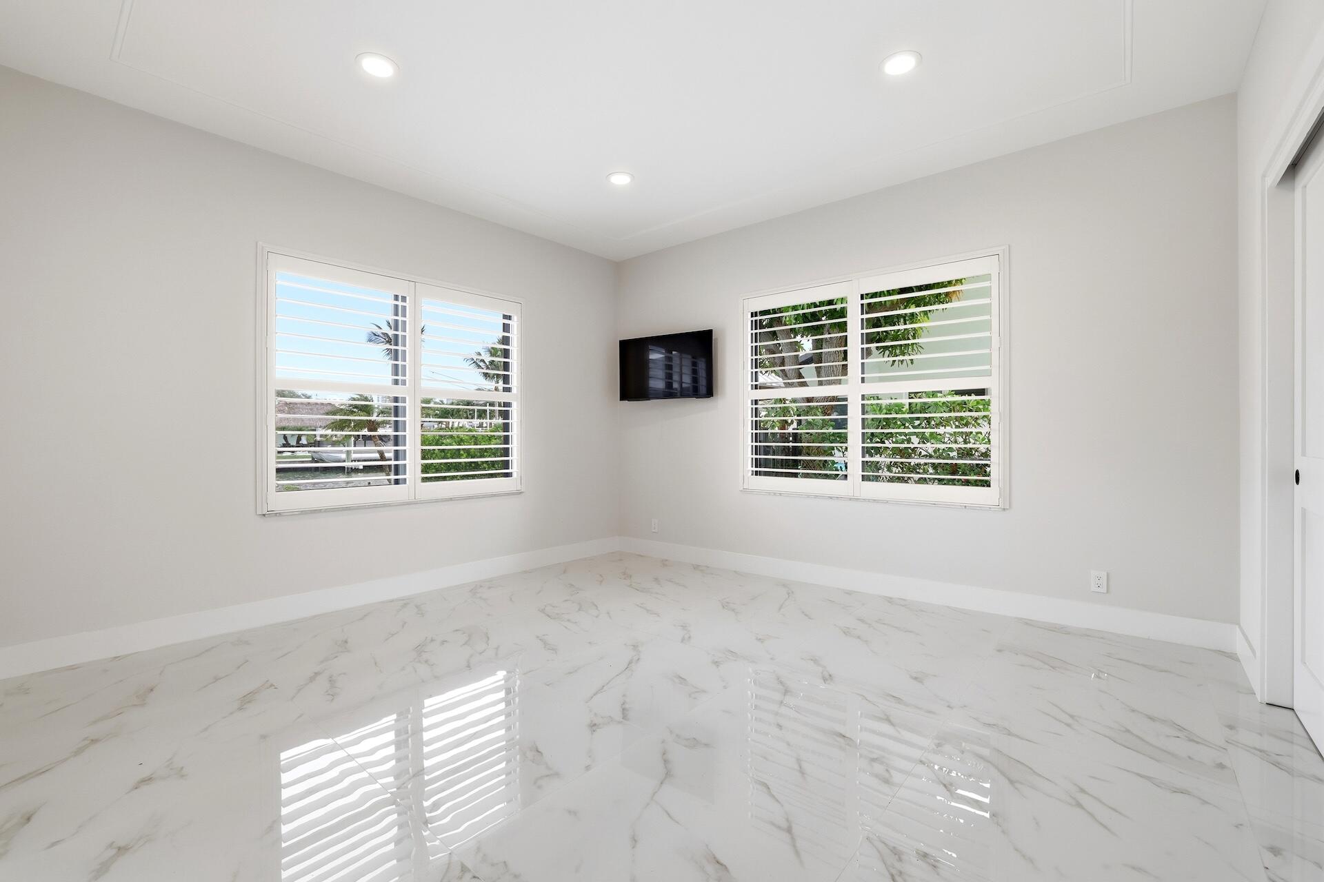 1210 Bimini Ln Singer Island, FL 33404