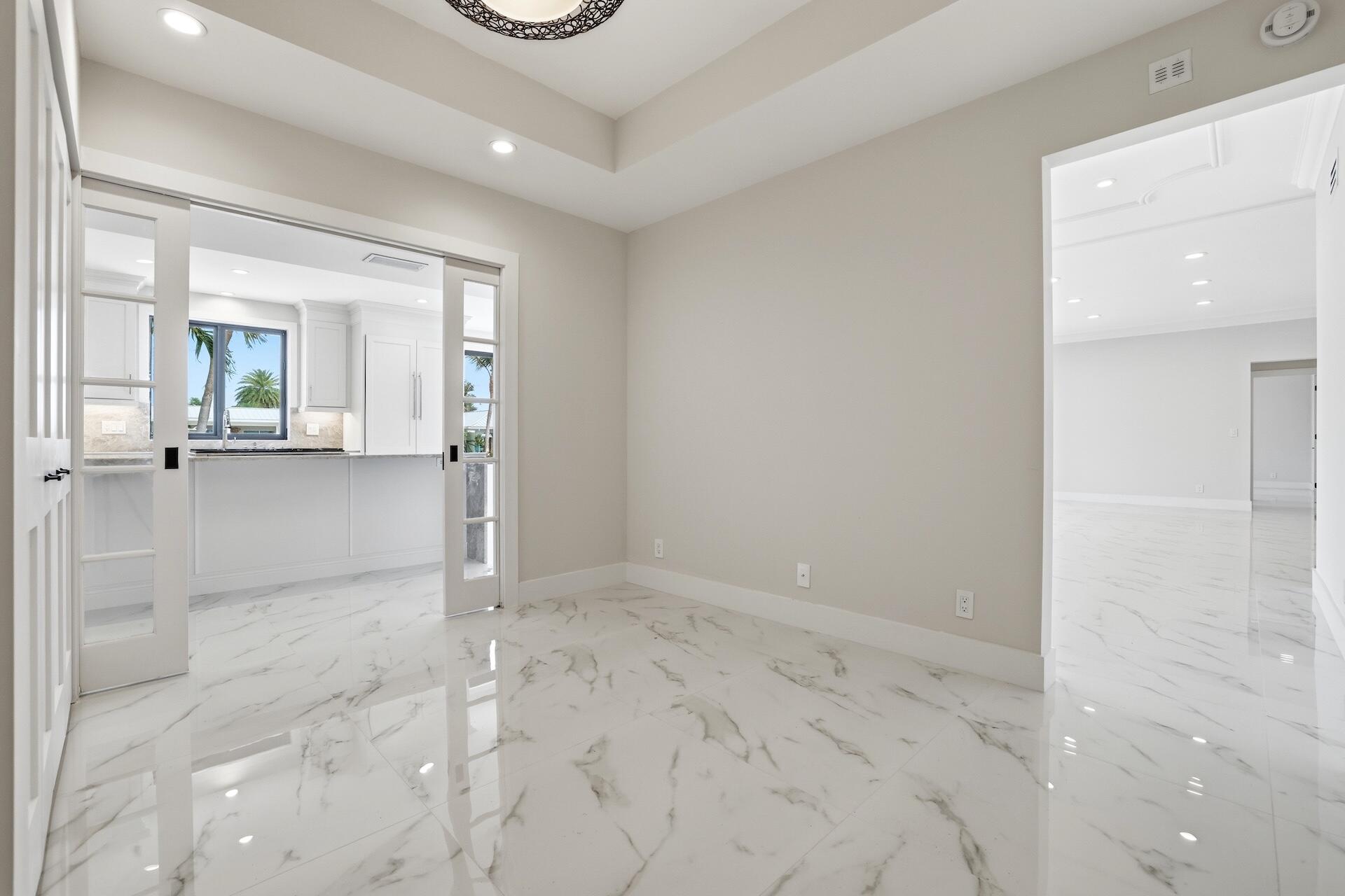 1210 Bimini Ln Singer Island, FL 33404