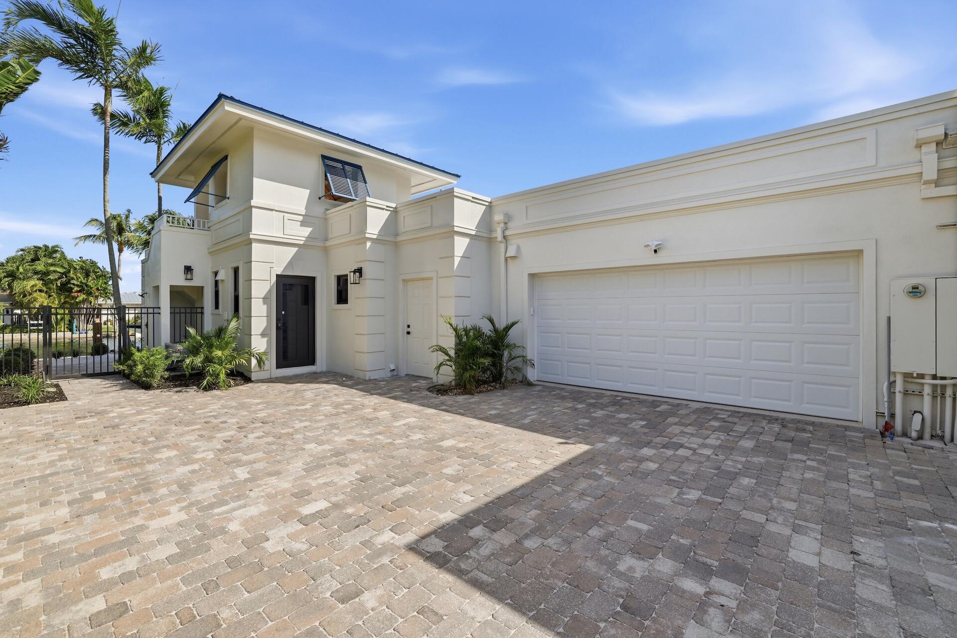 1210 Bimini Ln Singer Island, FL 33404