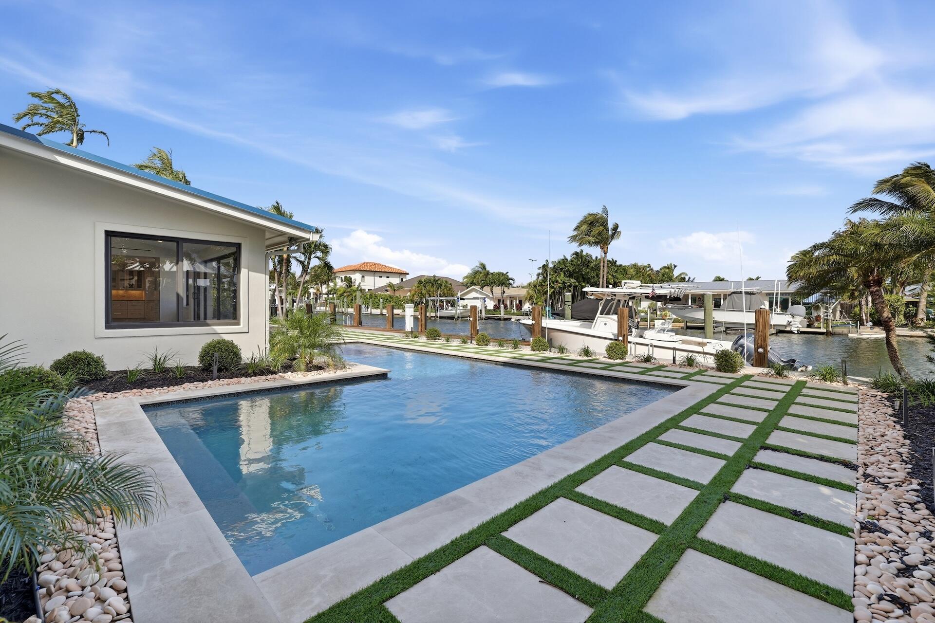 1210 Bimini Ln Singer Island, FL 33404