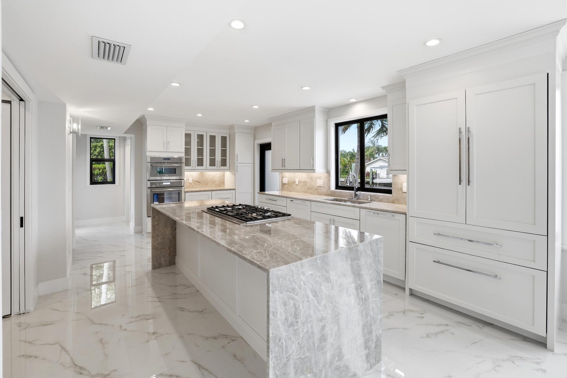 1210 Bimini Ln Singer Island, FL 33404