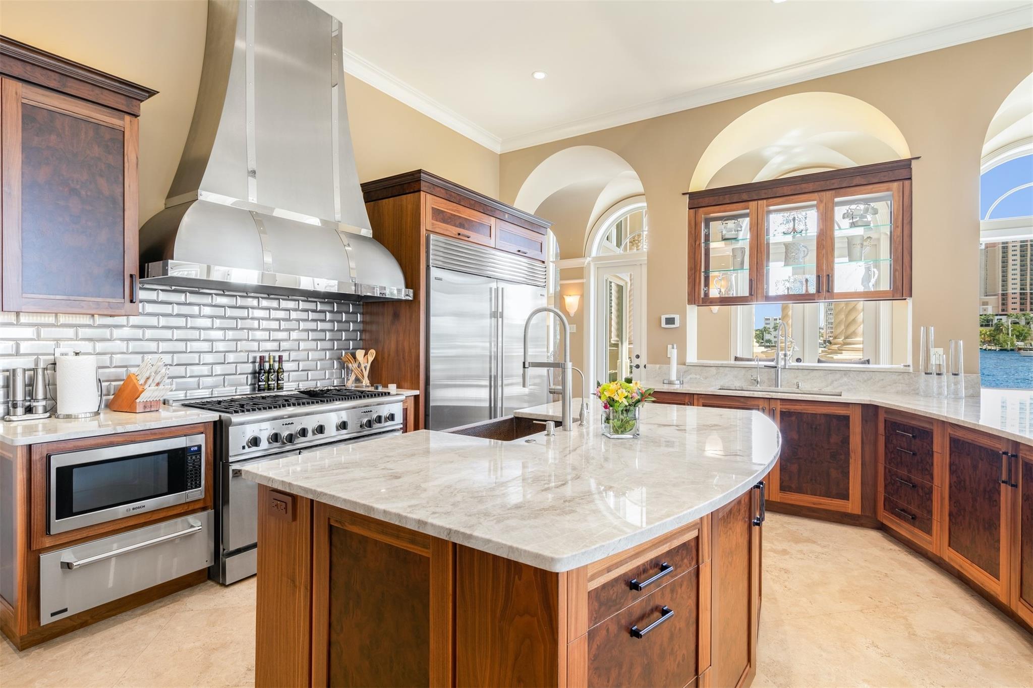 2 Pelican Dr Fort Lauderdale, FL 33301 2 Pelican Dr Fort Lauderdale, FL 33301