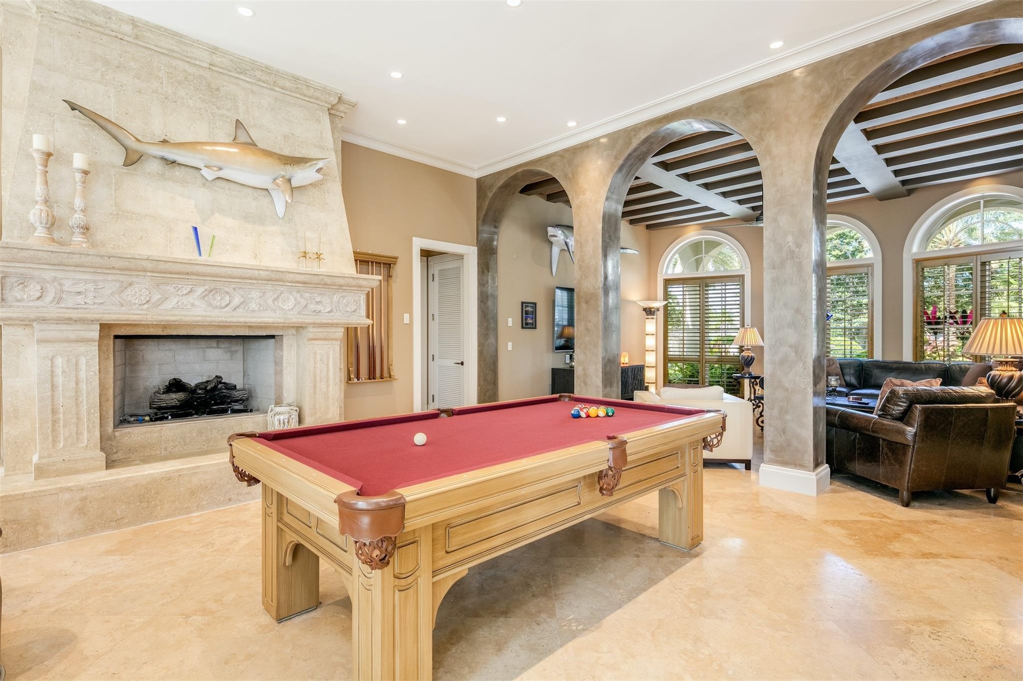 2 Pelican Dr Fort Lauderdale, FL 33301 2 Pelican Dr Fort Lauderdale, FL 33301