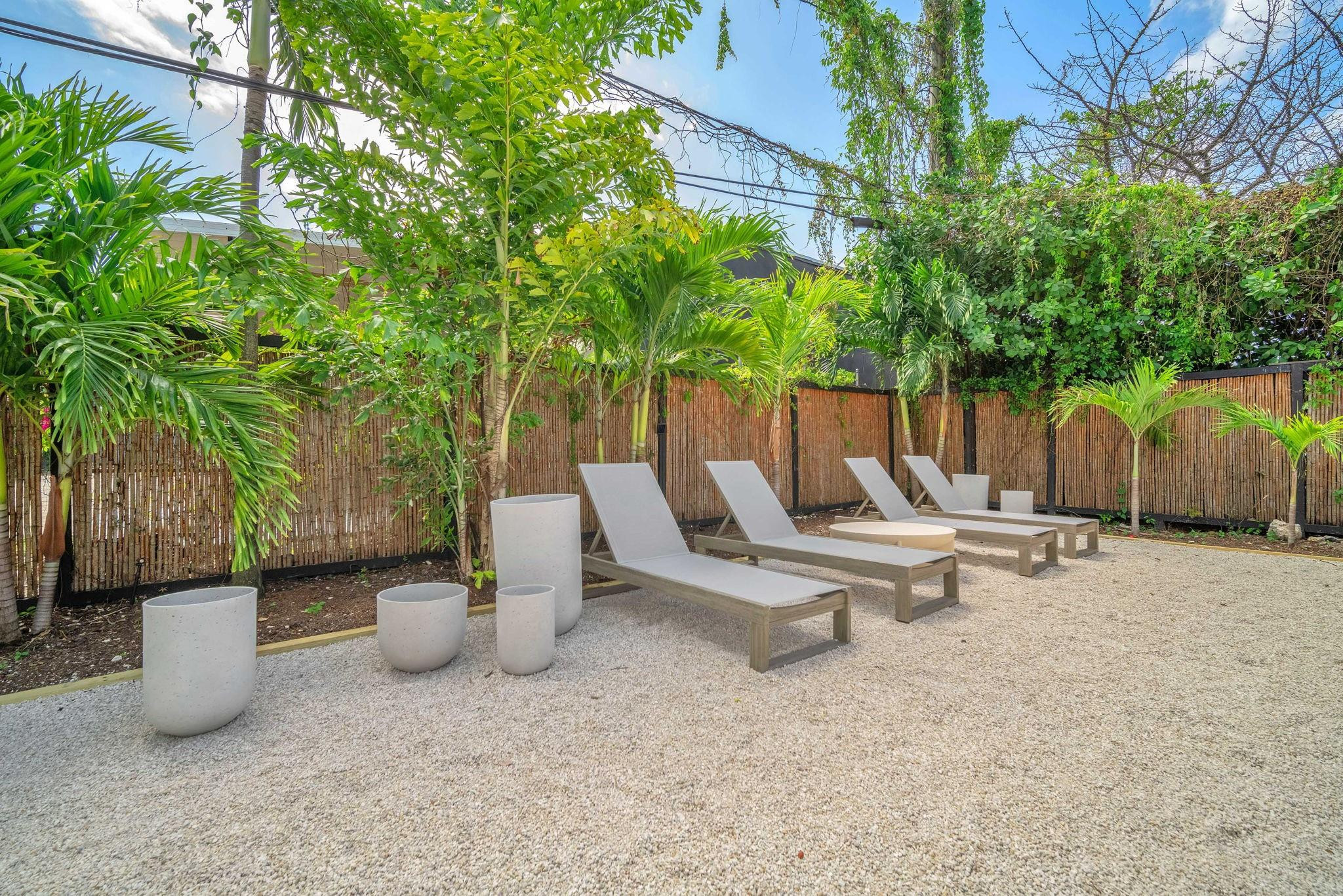 120 NE 25th Miami, FL 33137