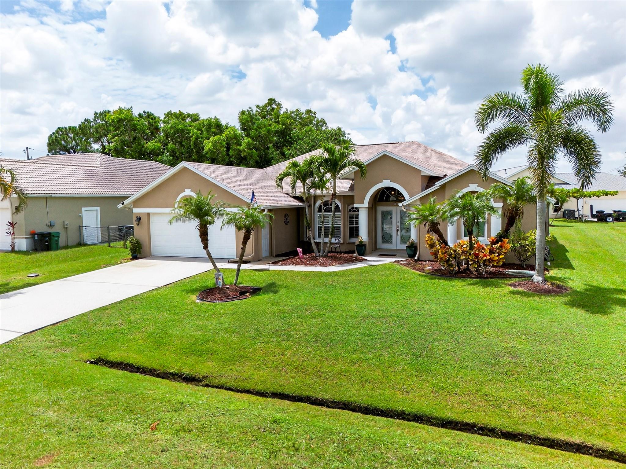 6482 NW Regal Cir