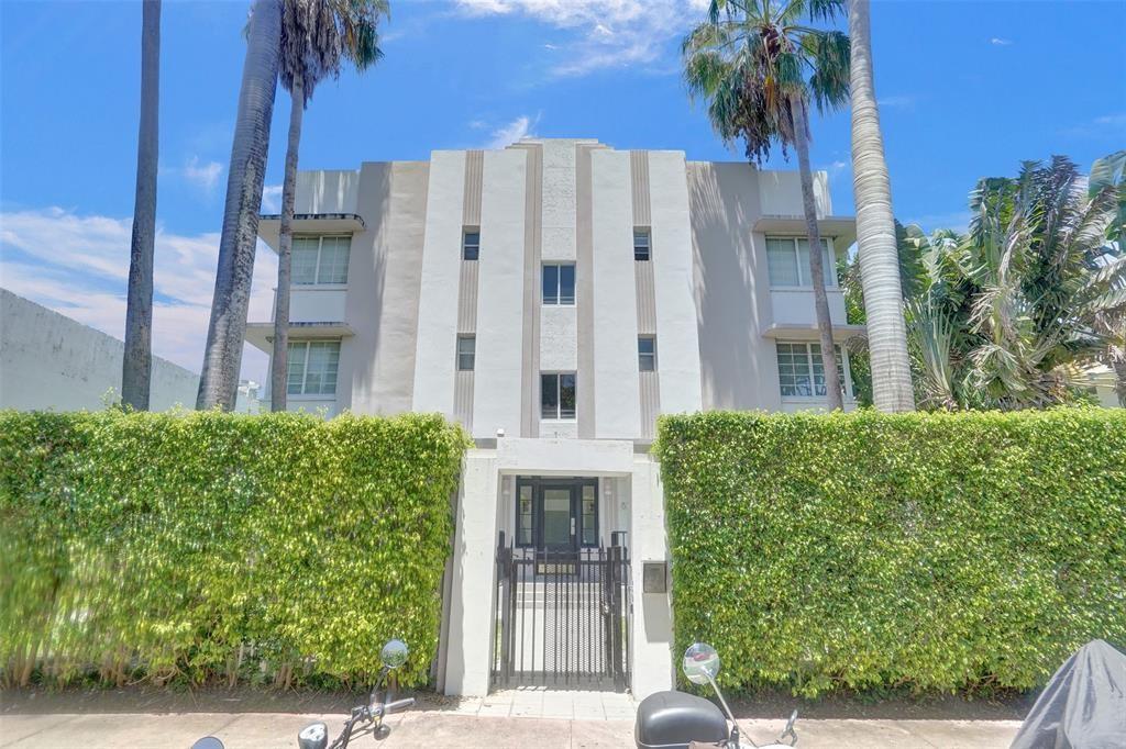 820 Euclid Ave #104
