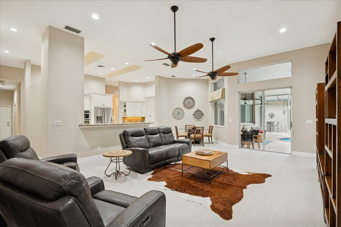 830 NW 122nd Ave Plantation, FL 33325