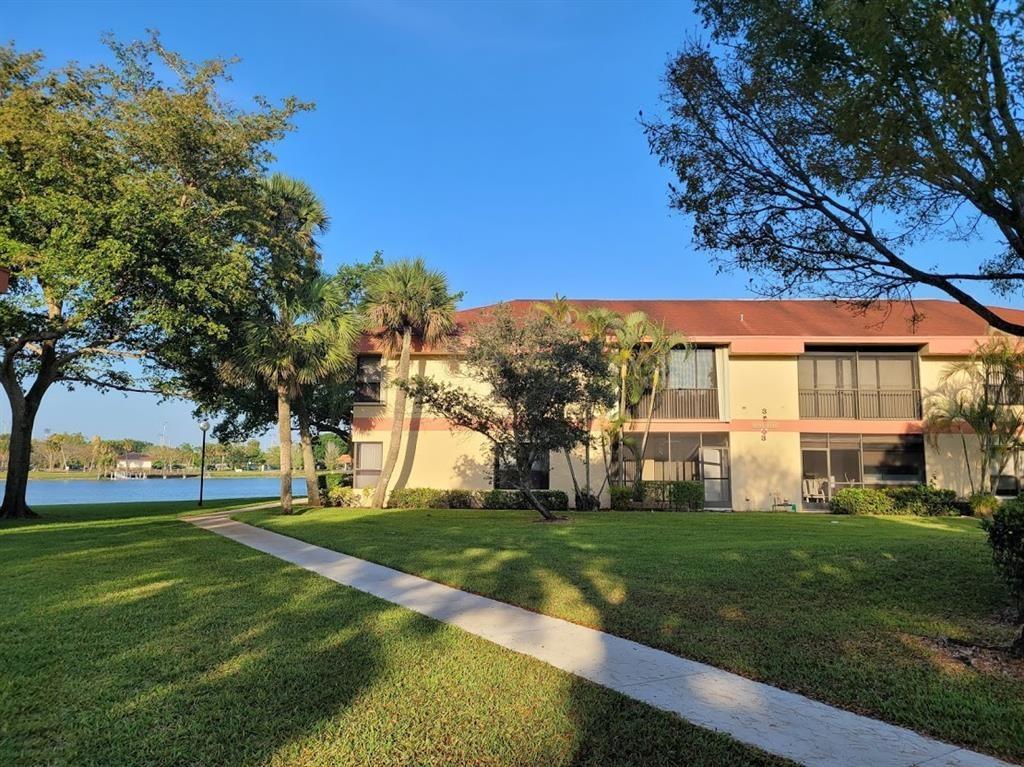 2744 S Carambola Cir S #1919