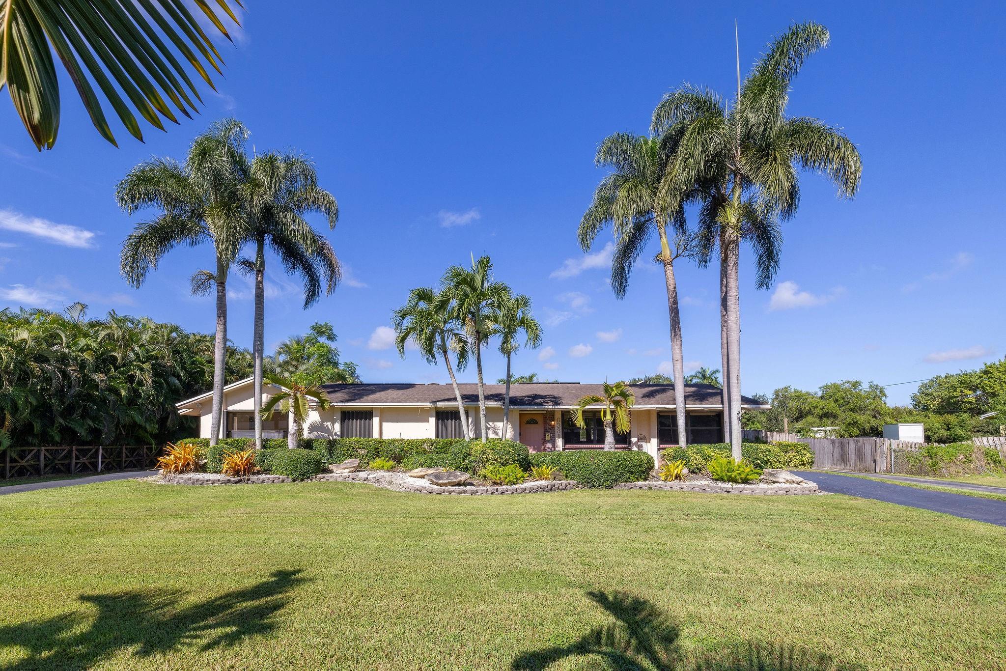 6331 SW 188th Ave
