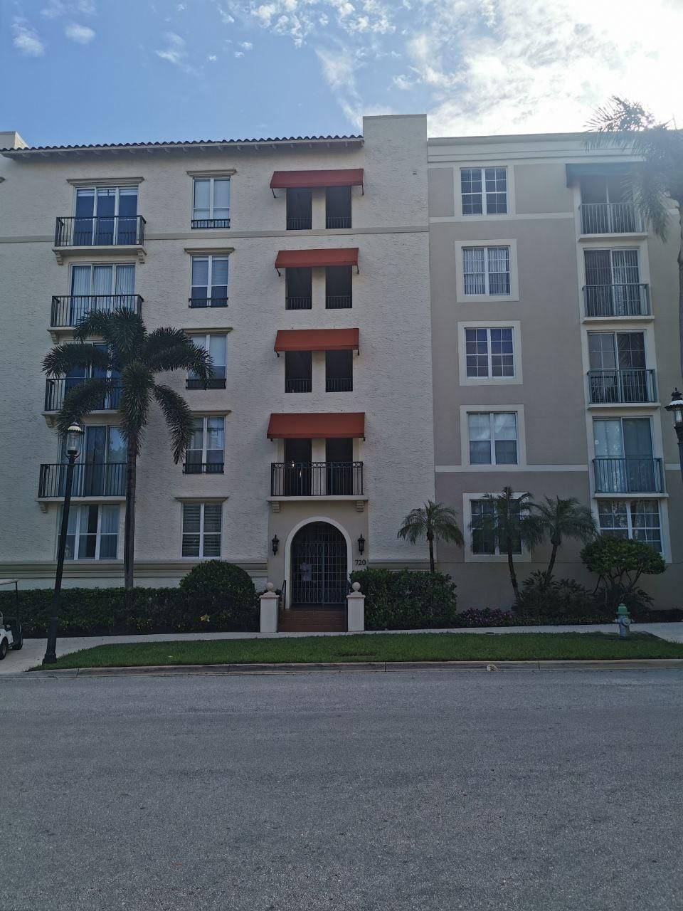 720 S Sapodilla Ave #402