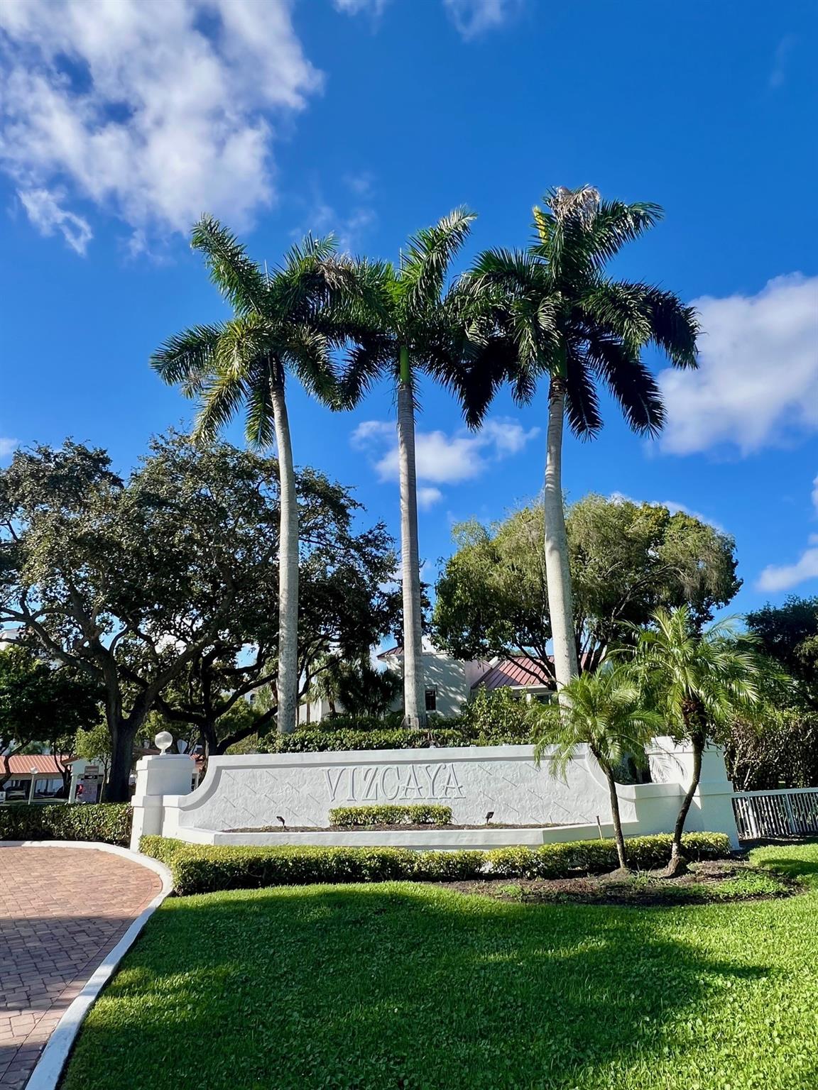 4126 W Palm Aire Dr #262D