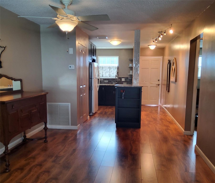 3114 59th #303 St Petersburg, FL 33707