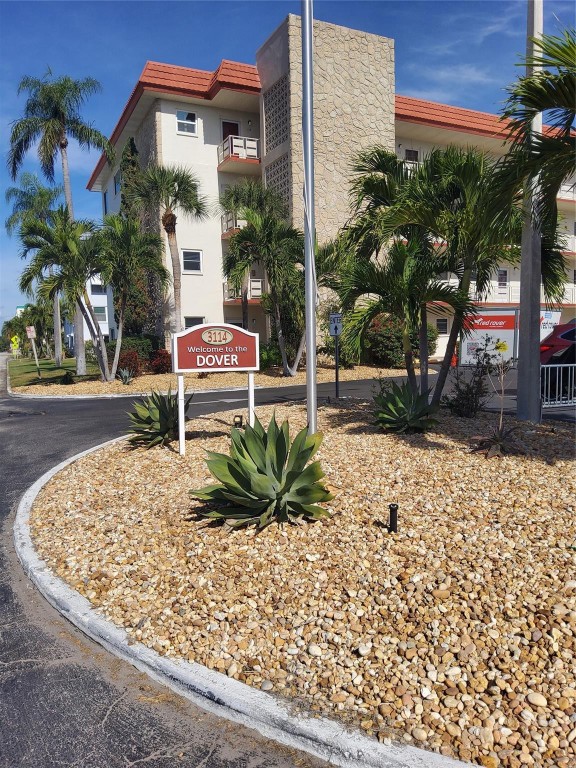 3114 59th #303 St Petersburg, FL 33707