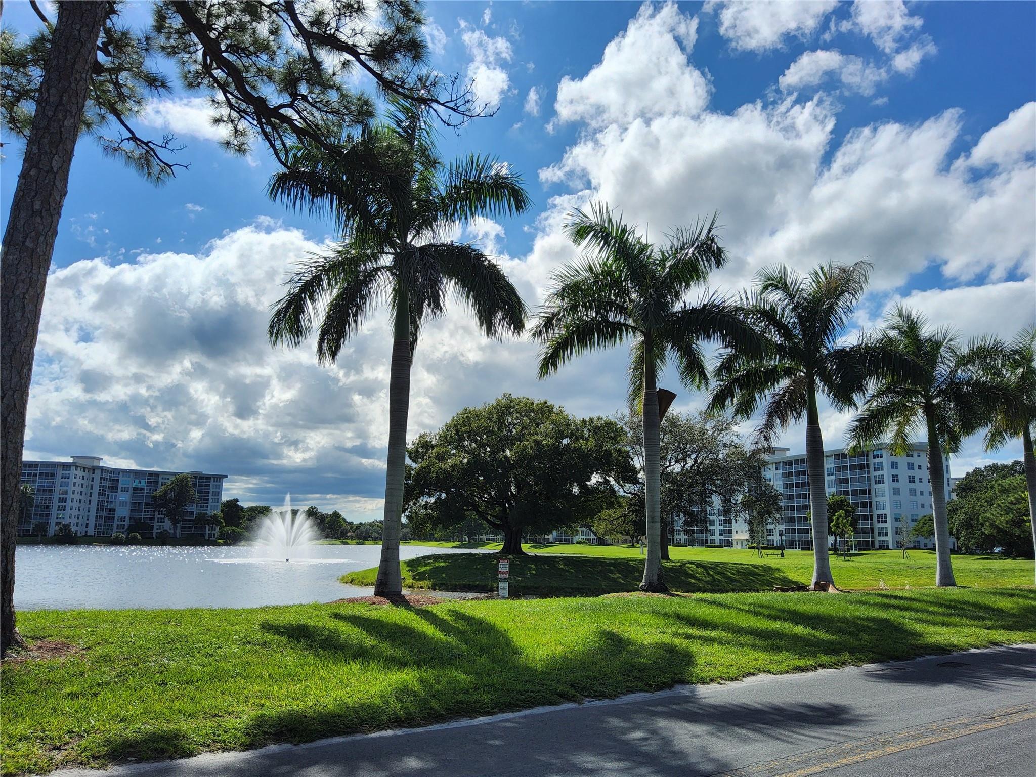 3090 N Course Dr #412